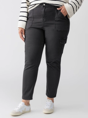 Sculpted Hayden Cargo Standard Rise Pant Black Extended Sizing Ribbed Trim Details