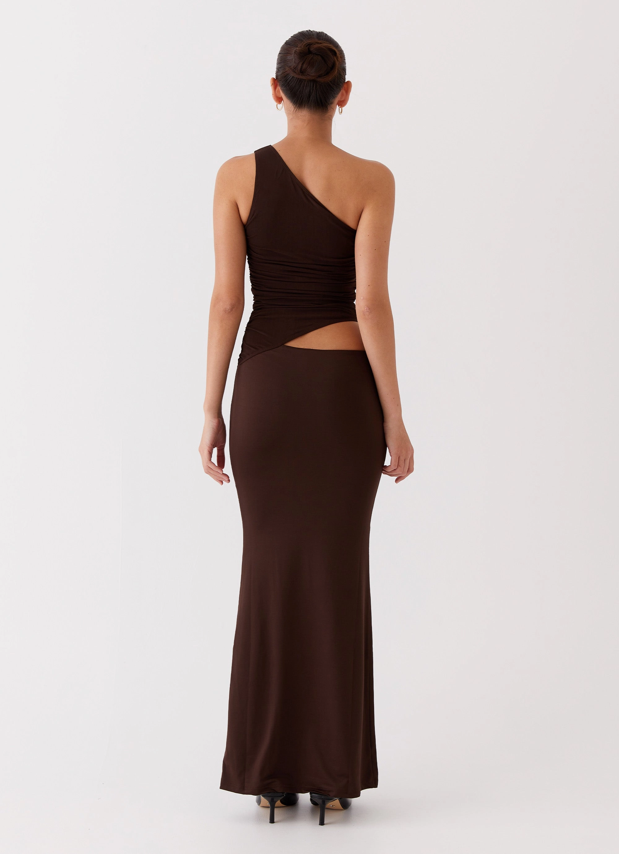 Cozy Silhouette Stylish Pick Seranella One Shoulder Maxi Dress - Chocolate