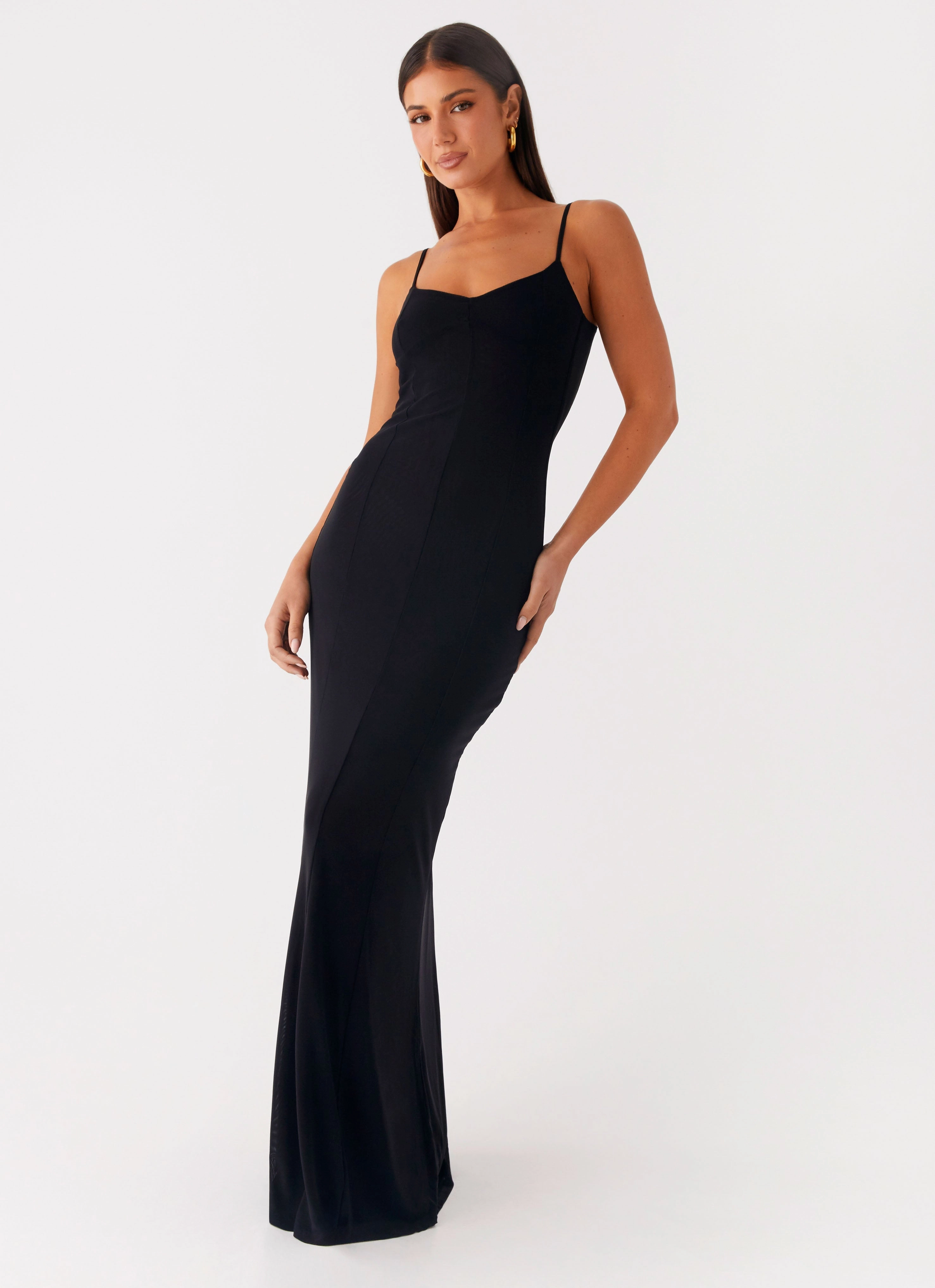 Rooftop-Event Serene Escape Maxi Dress - Black