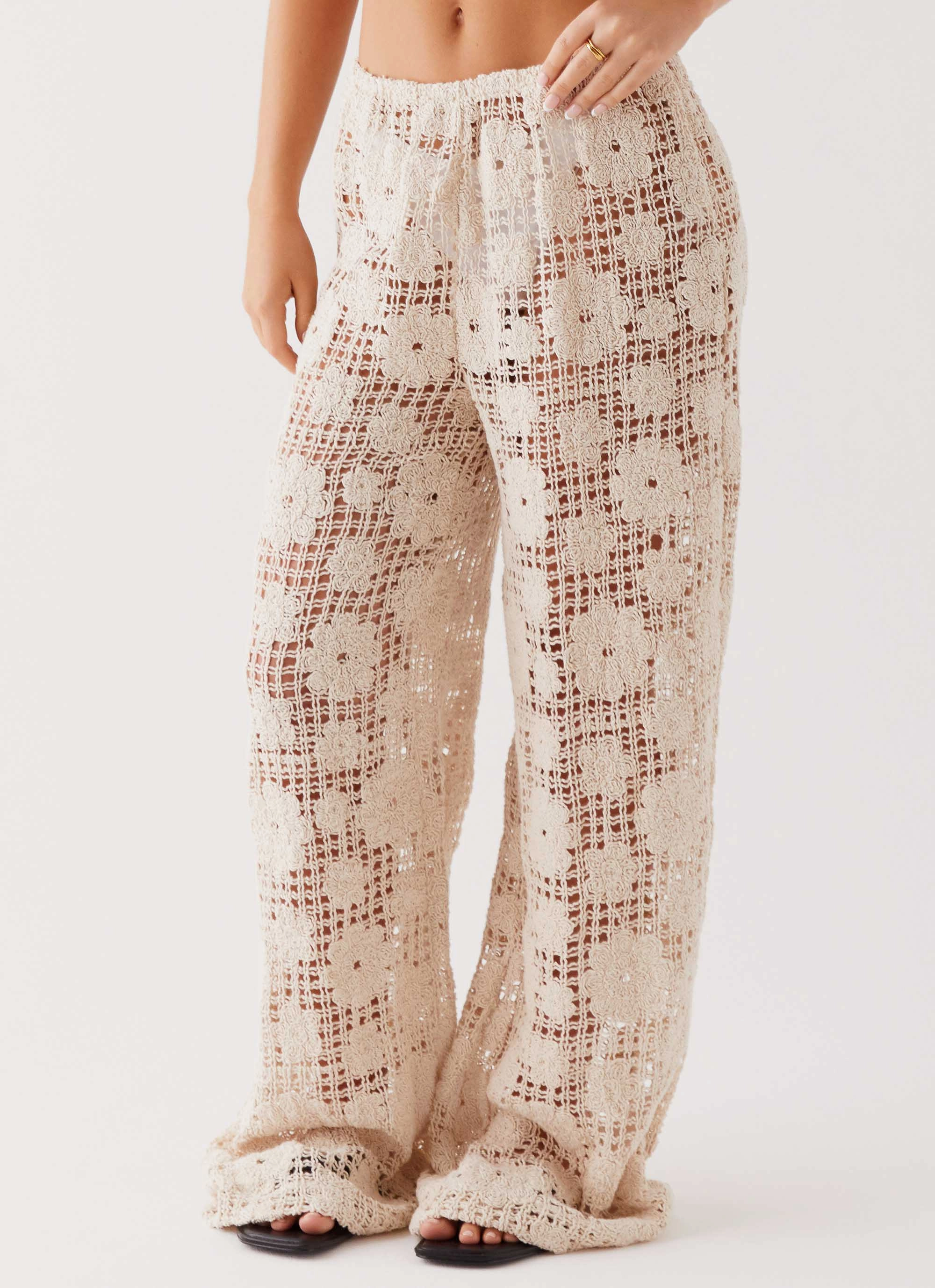 Relaxed Fit Design Everyday Layer Shell Beach Crochet Pants - Ivory