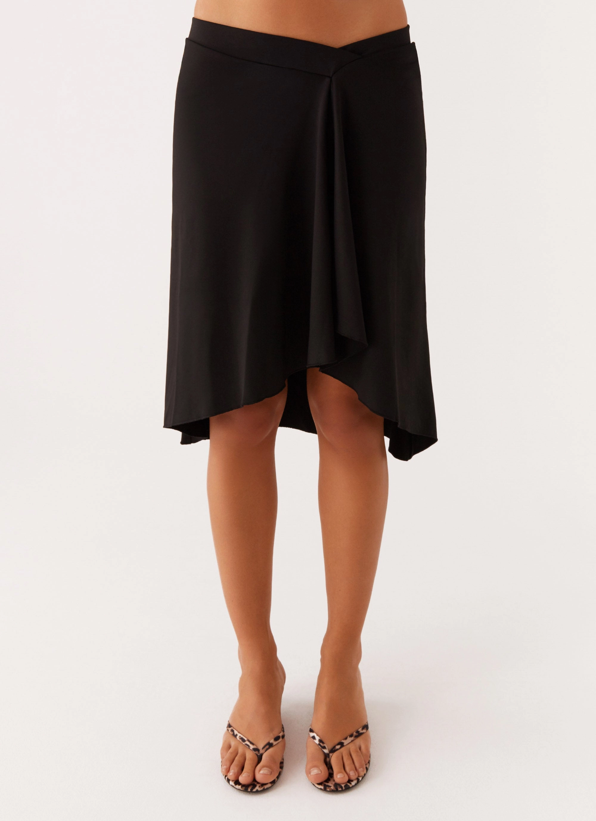 Casual Feel Shes A Lady Midi Skirt - Black