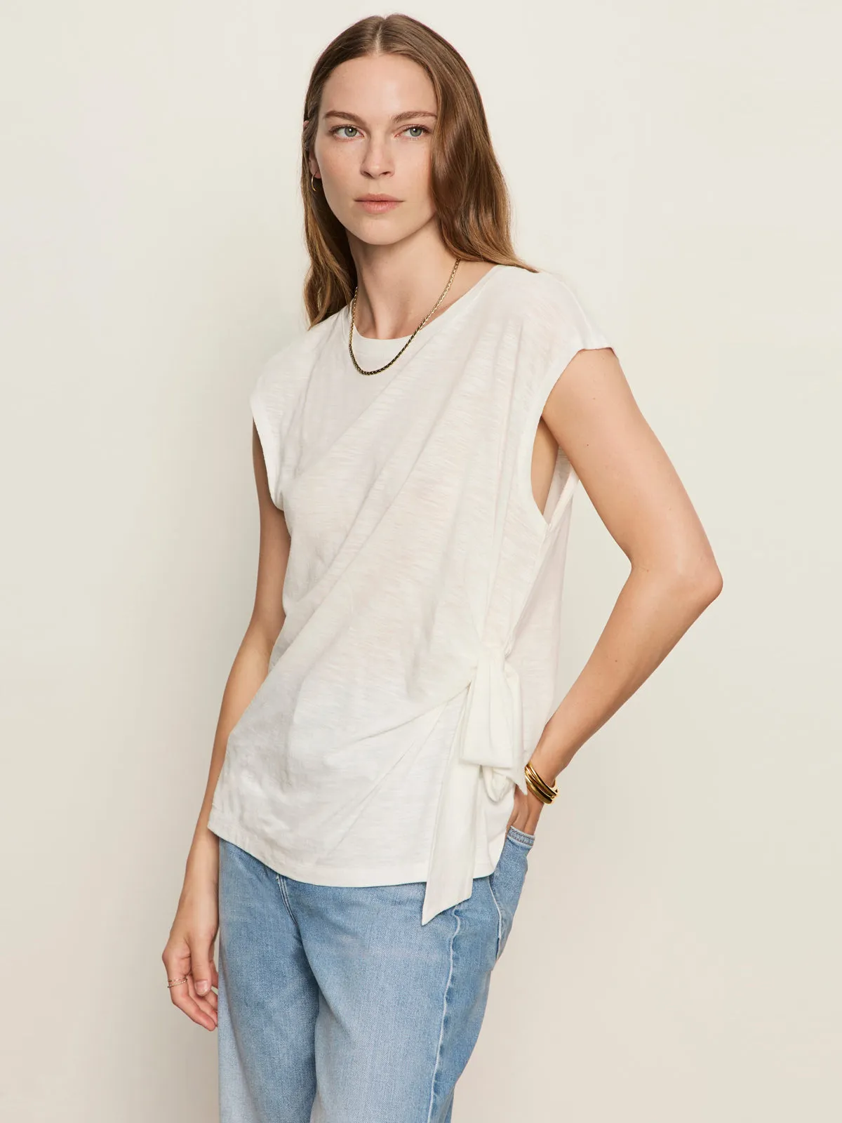 Breathable Knit Fabric Side Tie Muscle Tee White