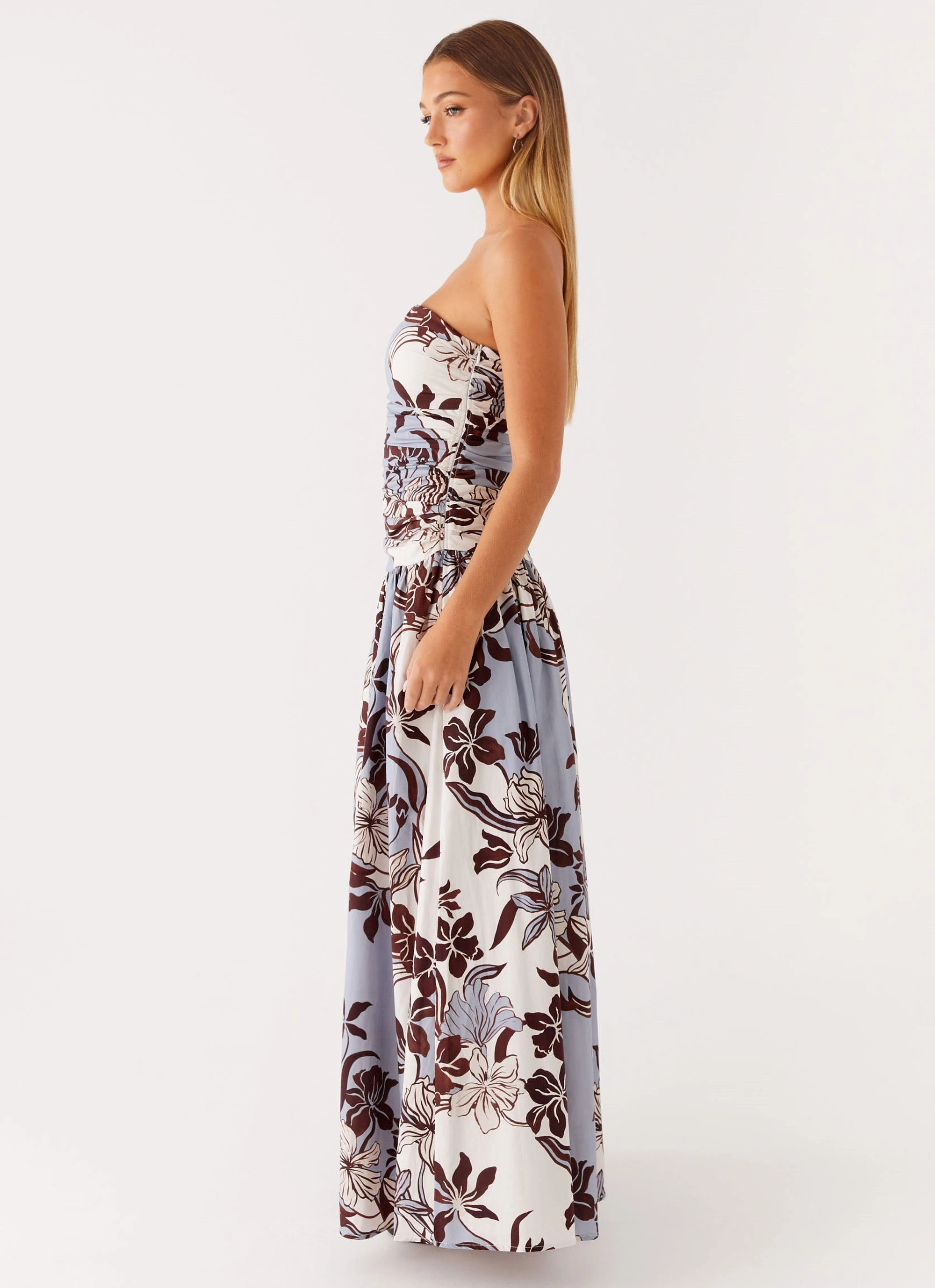 Modern Design Unlined Look Carmel Maxi Dress - Bluewood Blossom