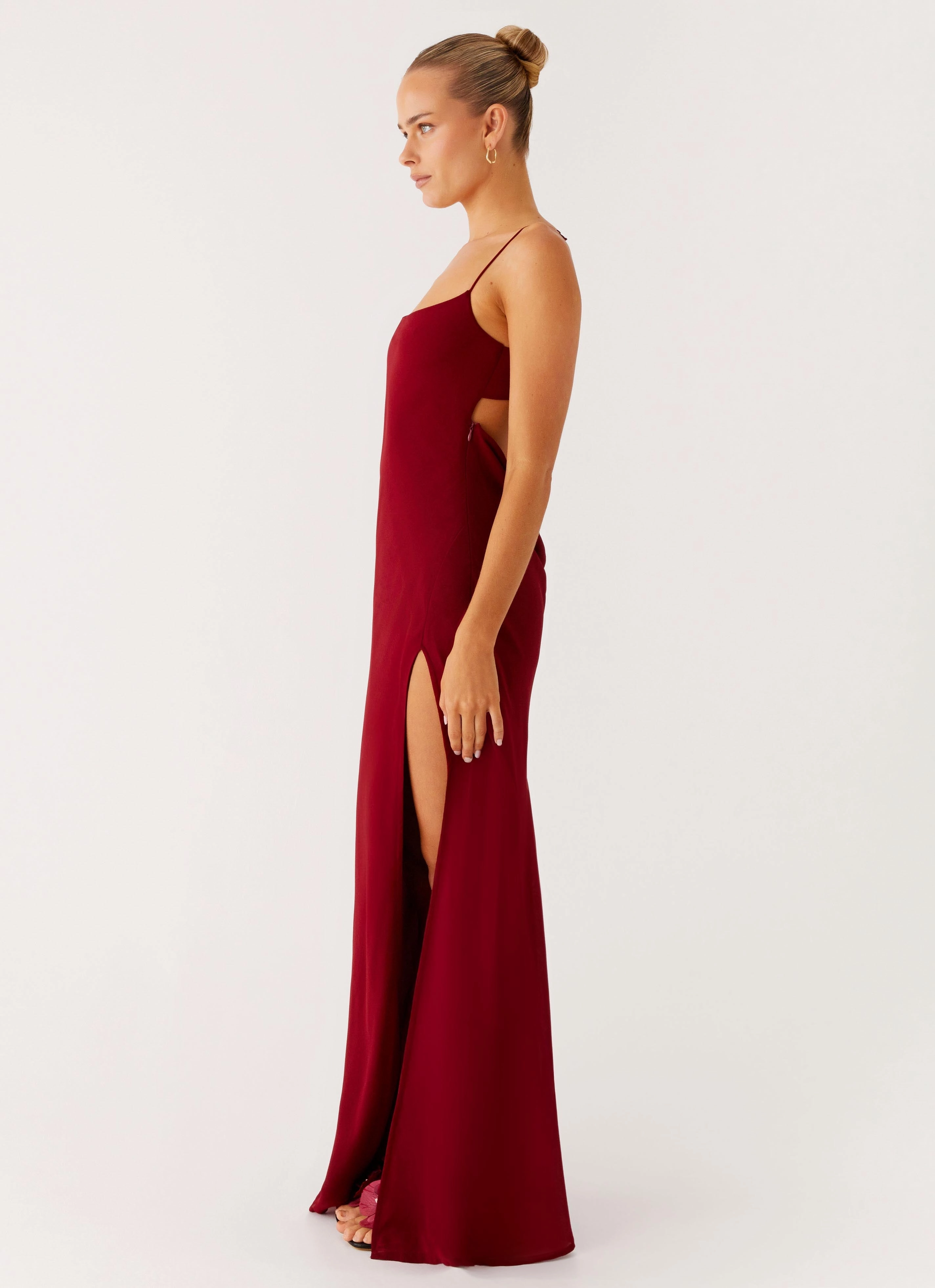 Alouette Maxi Dress - Burgundy Sleek Appearance