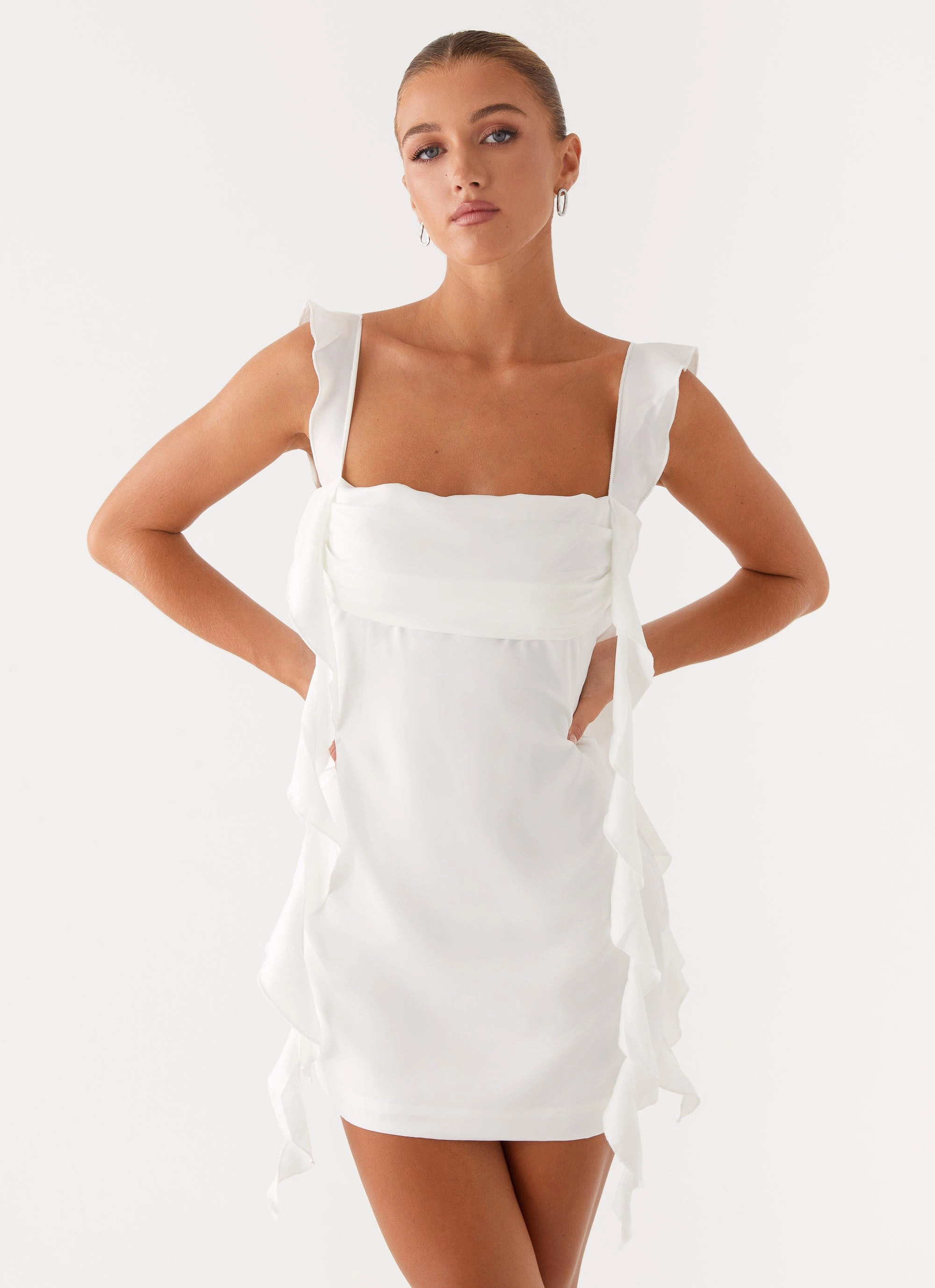Beckham Mini Dress - White Elegant Motion