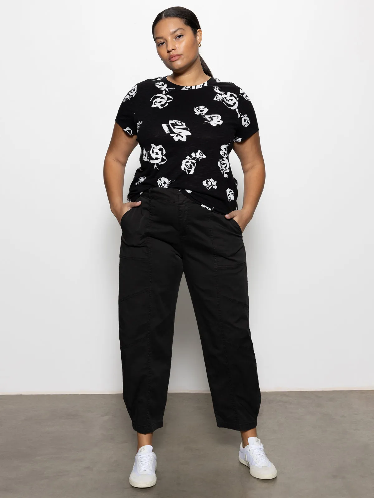 Stable Shape Anti Pilling Surface Sahara Tapered Standard Rise Pant Black Extended Sizing