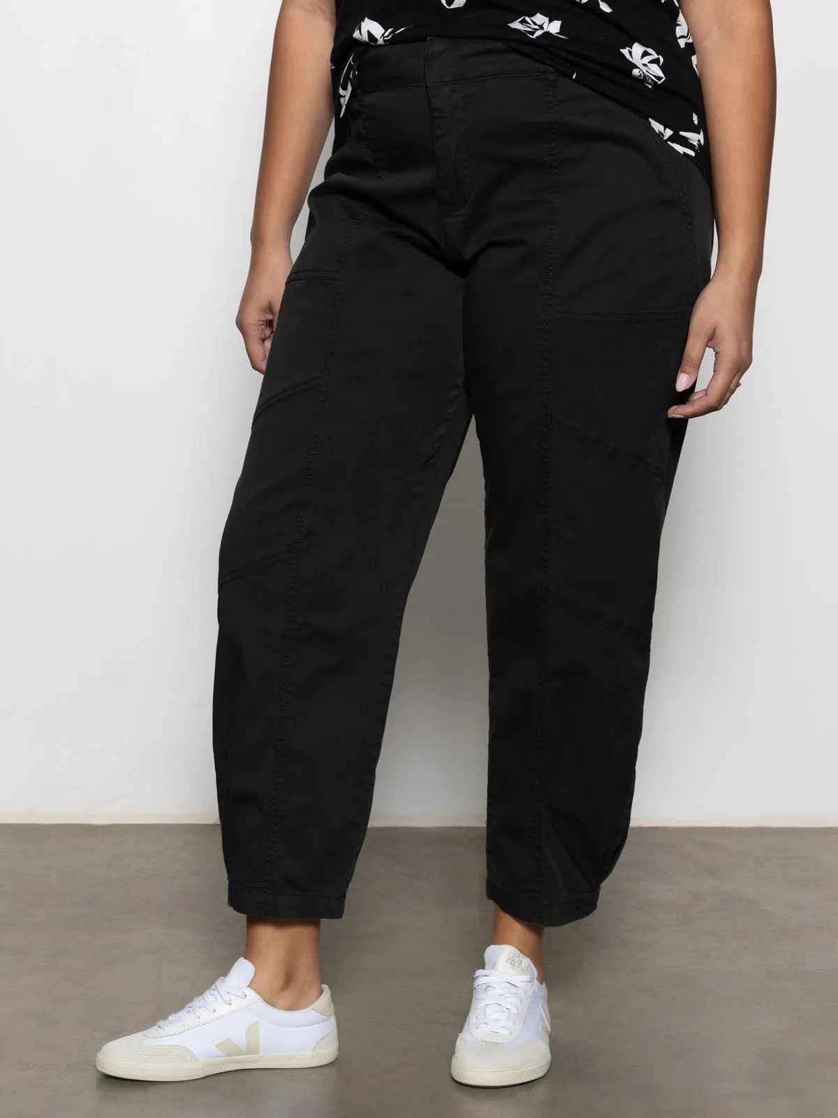 Sahara Tapered Standard Rise Pant Black Extended Sizing Adjustable loop