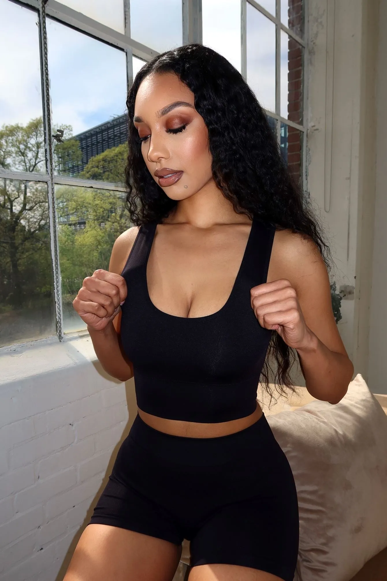 Quick Dry Technology Stretchy Top Soft Basic Smooth Scoop Neck Top