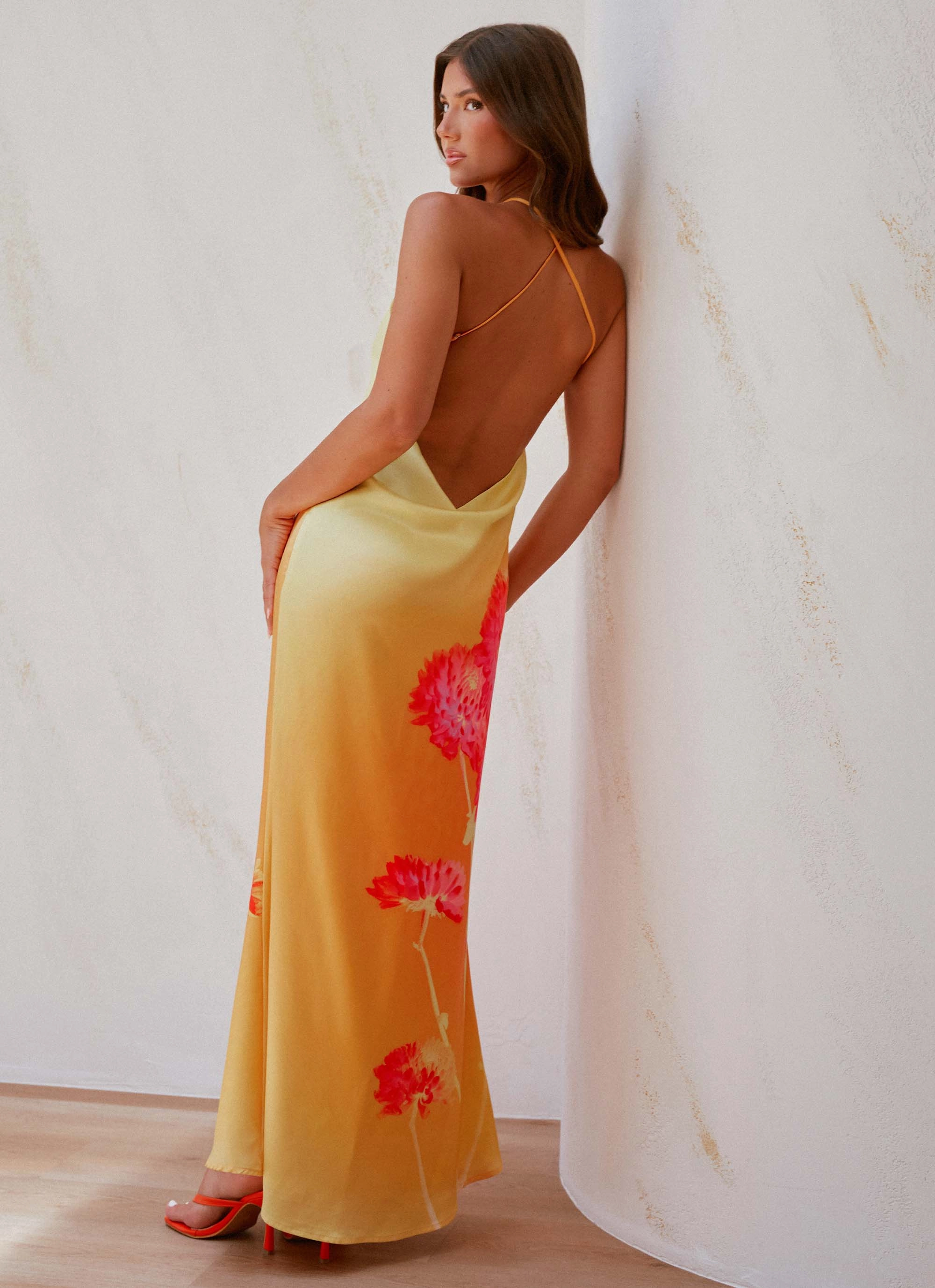 Chloe Maxi Dress - Orange Floral Urban Look Flexible Fit