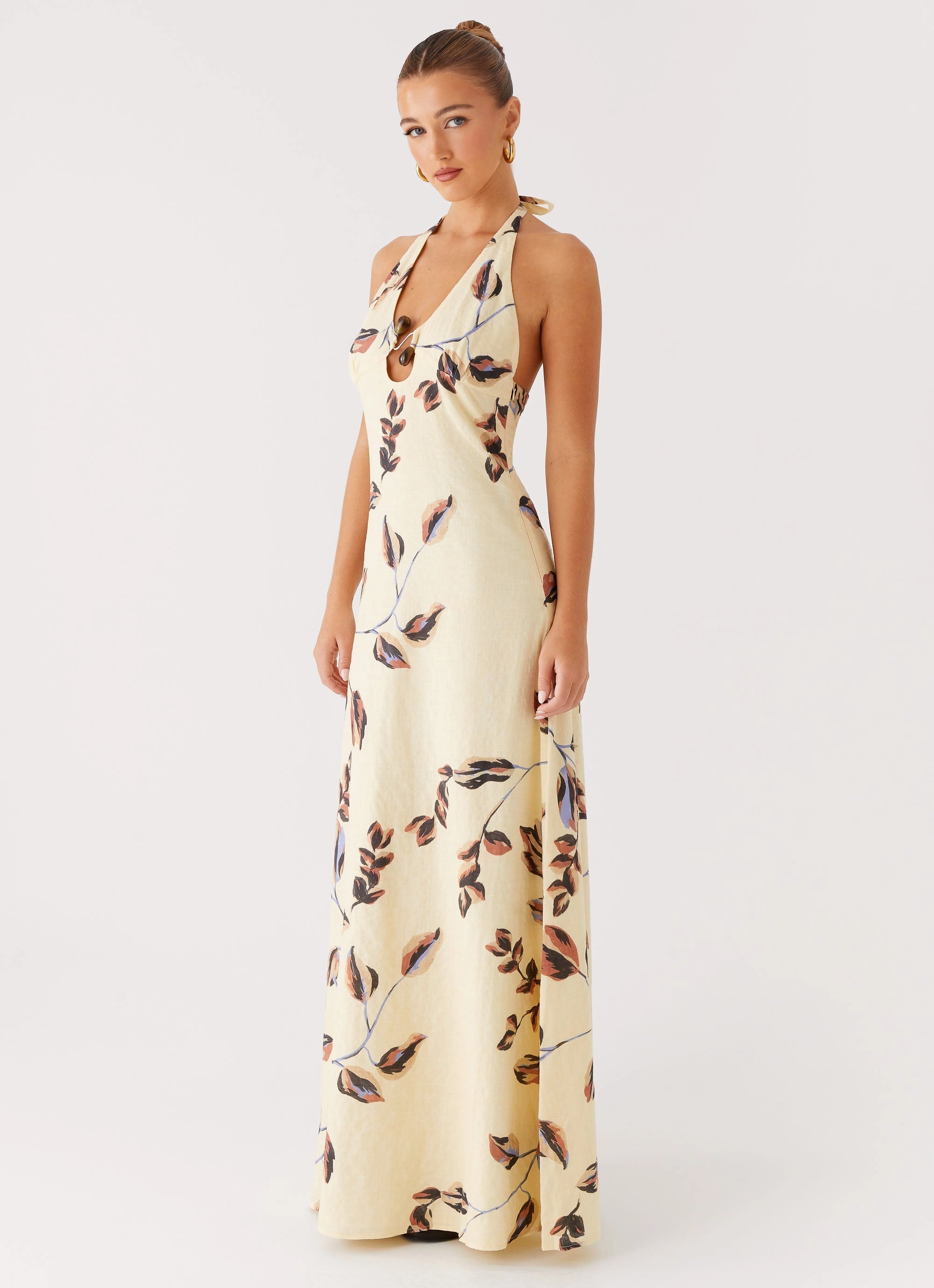 Elvina Halter Neck Maxi Dress - Buttercream Bliss Travel Outfit Urban Touch