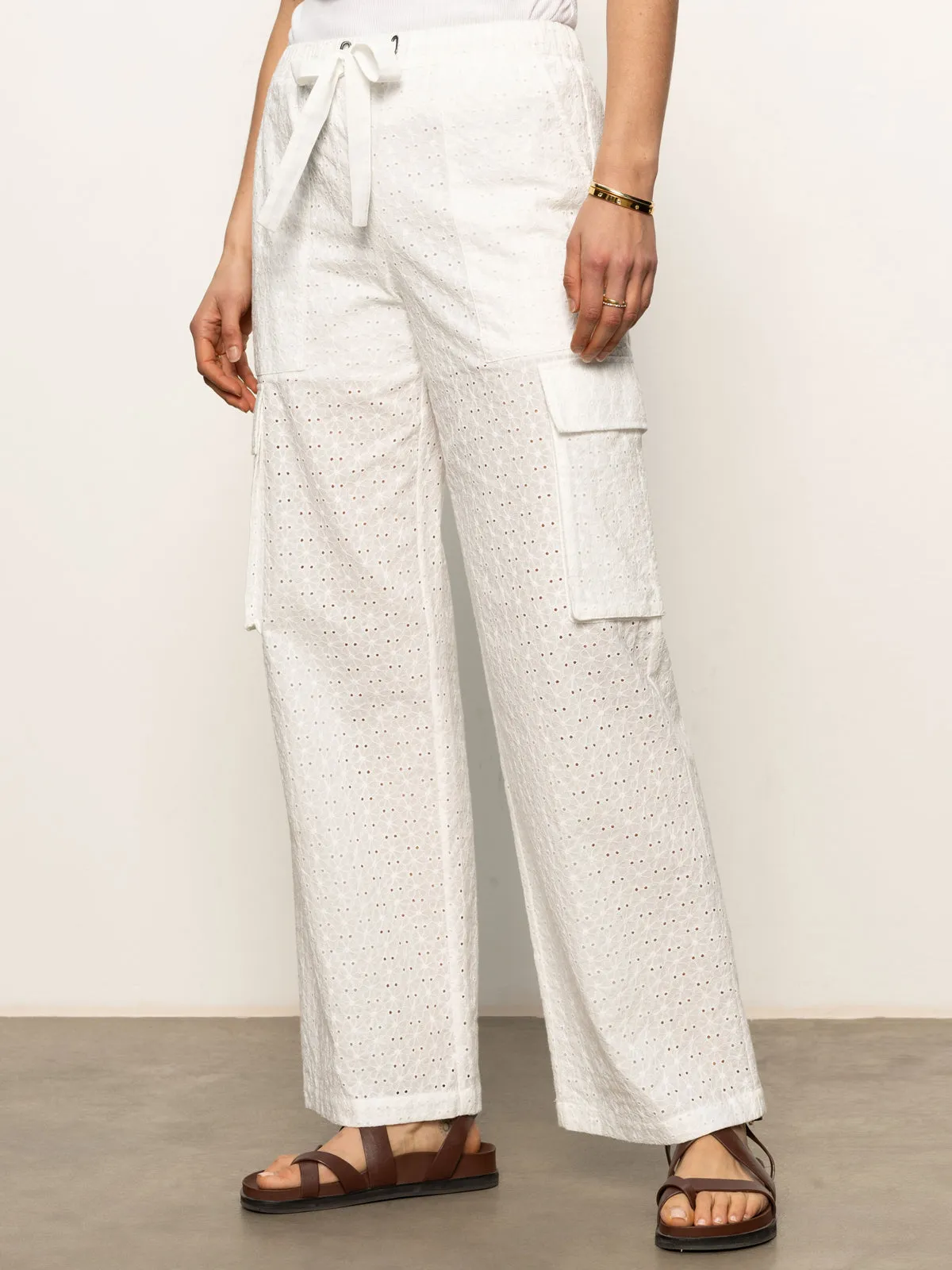 Modern Relaxed Versatile Wear Free Time Eyelet Semi High Rise Pant Bleached White