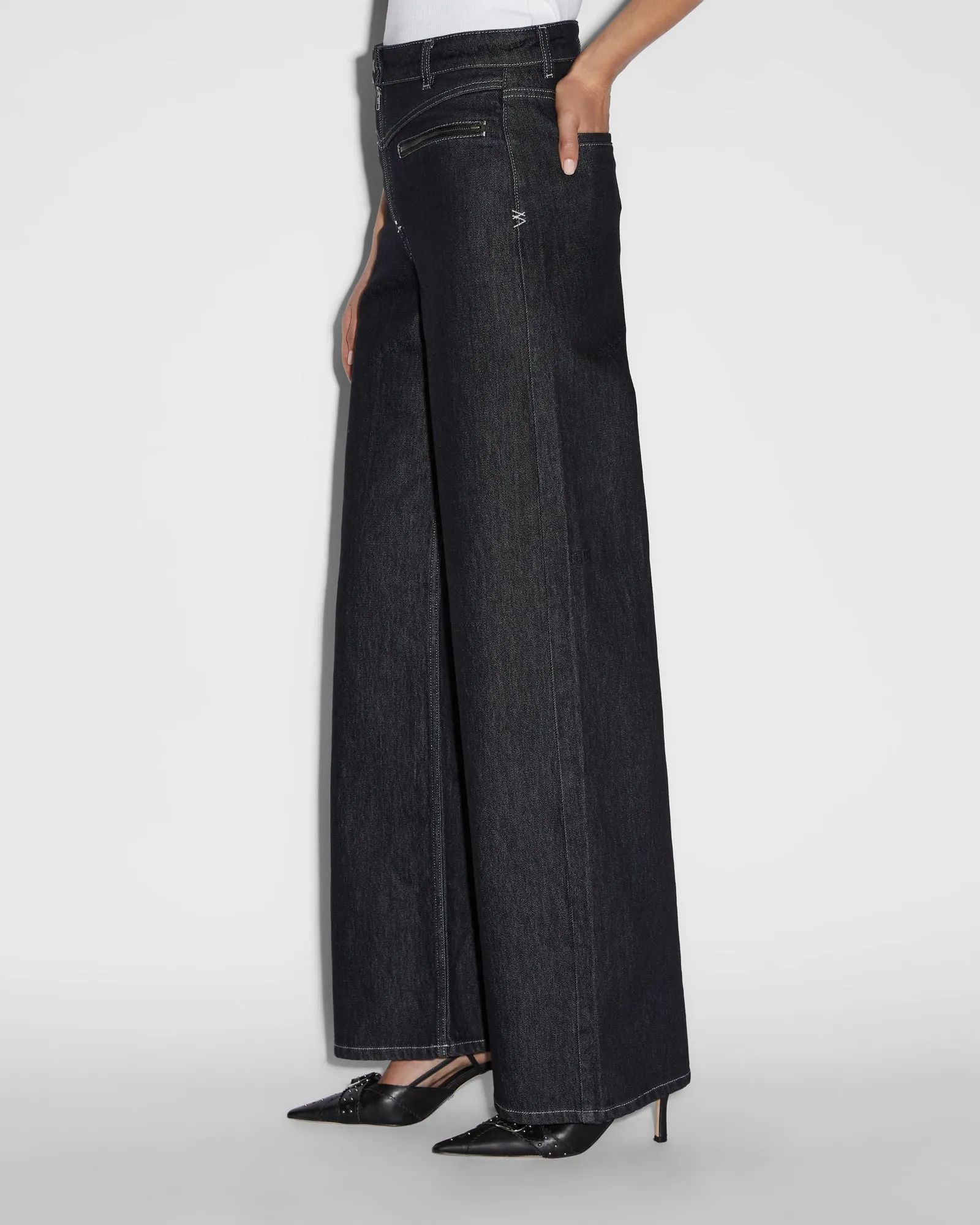 STRIDER BIKER MIDNIGHT AbrasionResistant Biodegradable Fiber