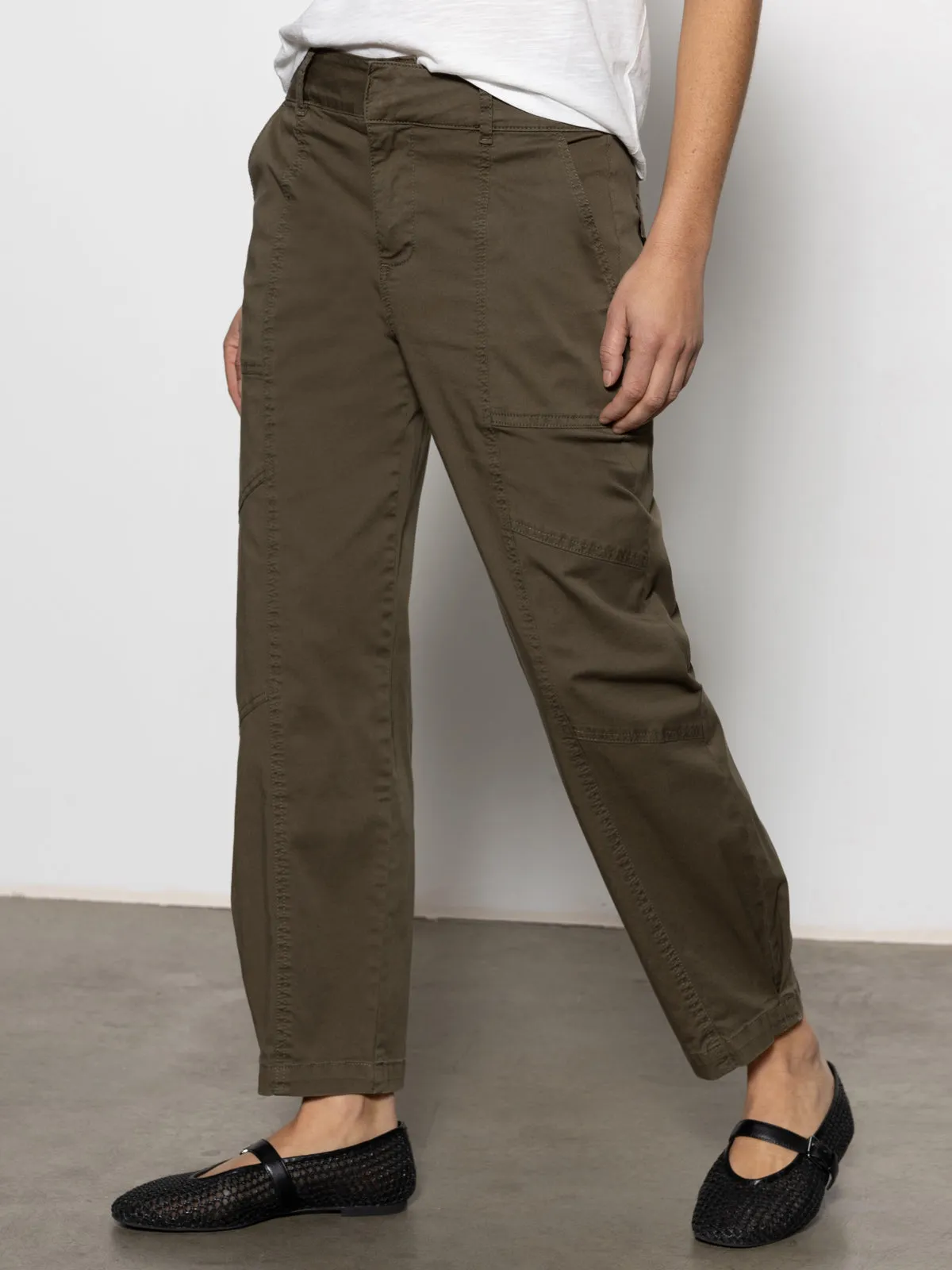 Urban Utility Sahara Tapered Standard Rise Pant Burnt Olive