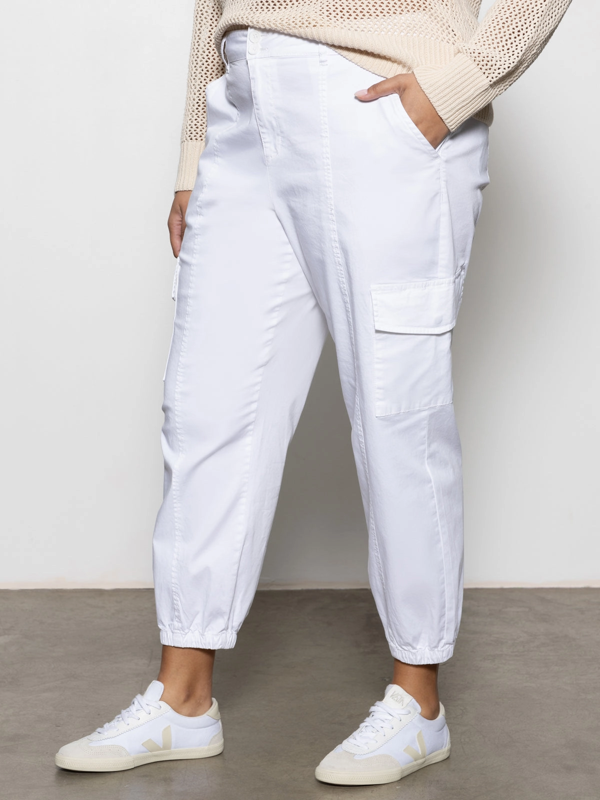 Rebel Standard Rise Pant Brilliant White Extended Sizing Flattering Drape
