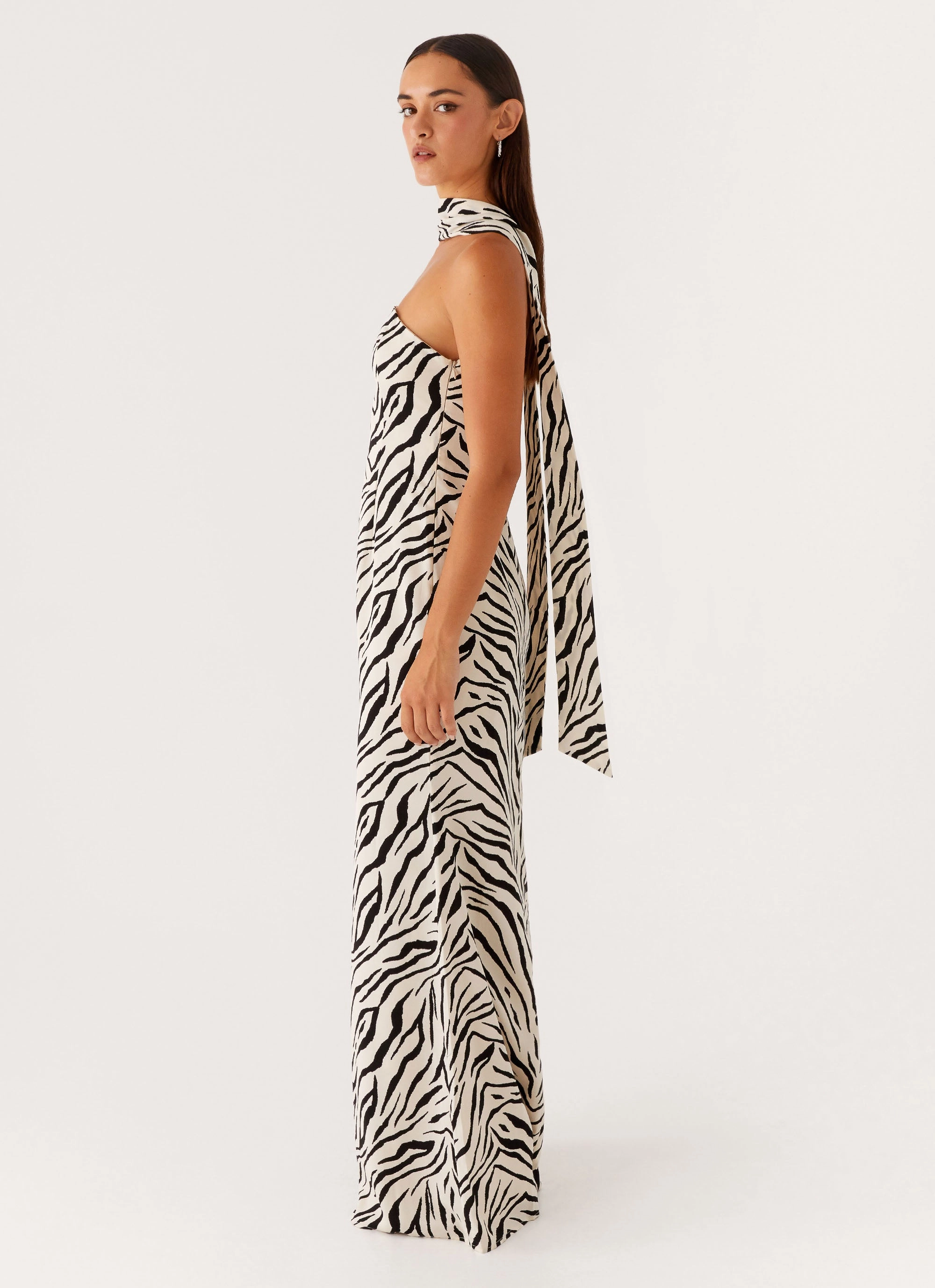 Bold Elegance Soft Layers Jigsaw Strapless Maxi Dress - Zebra