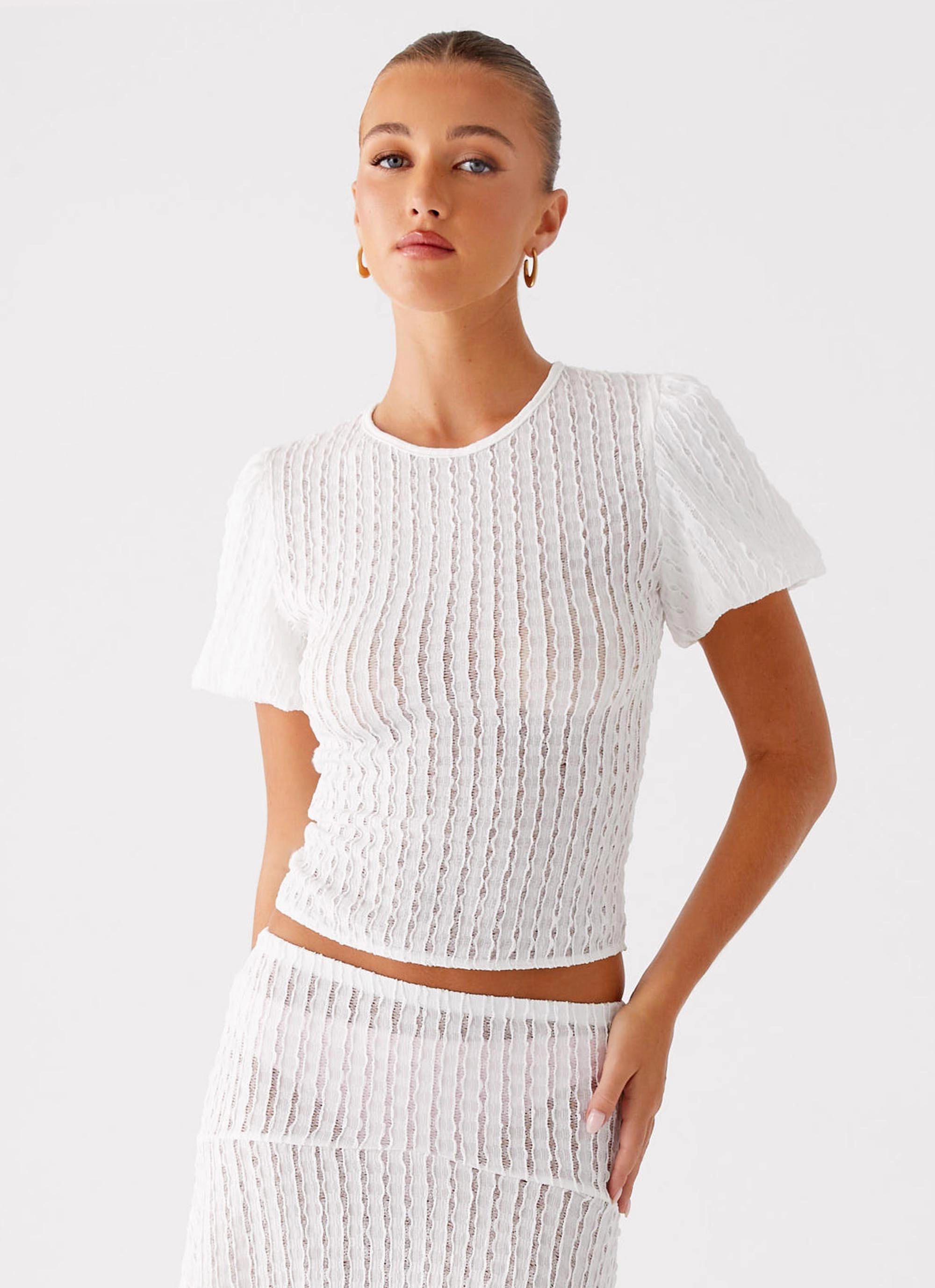 Katta Top - Ivory Breathable Knit Fabric Casual Style