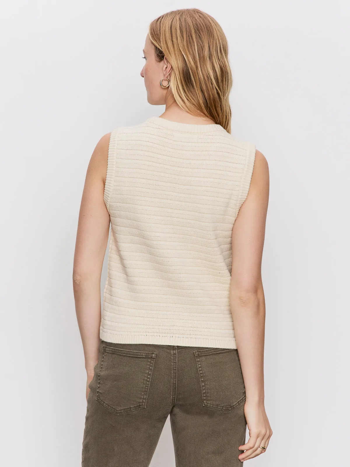 Textured Sweater Vest Macrame MultiLayer Stitching Quick Dry Feature