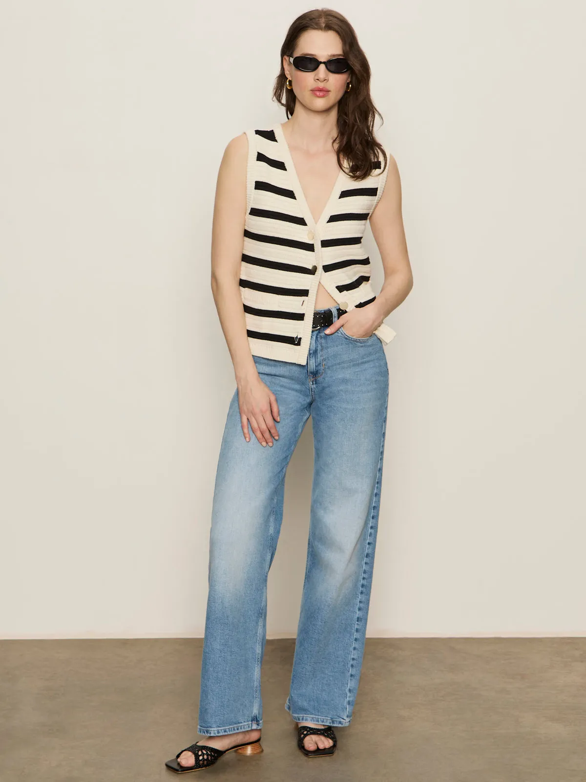 Luxurious Feel Textured Sweater Vest Macrame/ Black Stripe