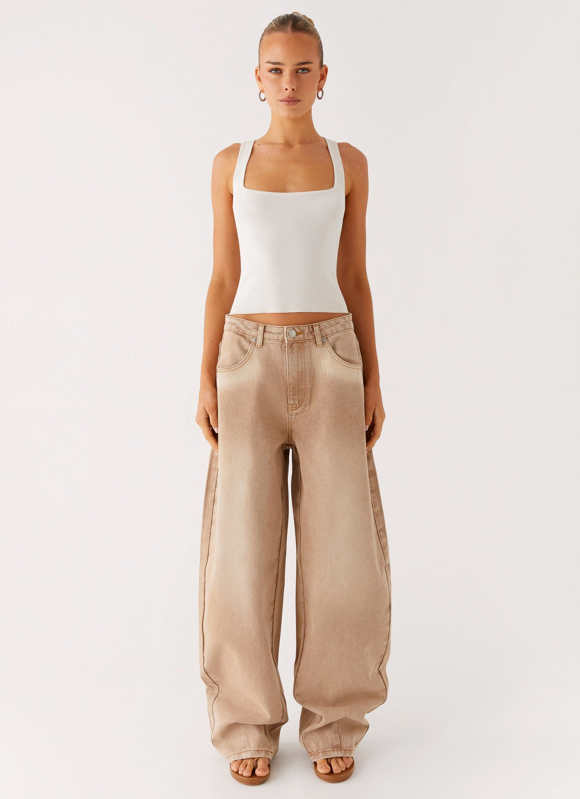 Khalil Baggy Jeans - Tan Brunch Outfit Classic Wear Luxury Go Anywhere Look