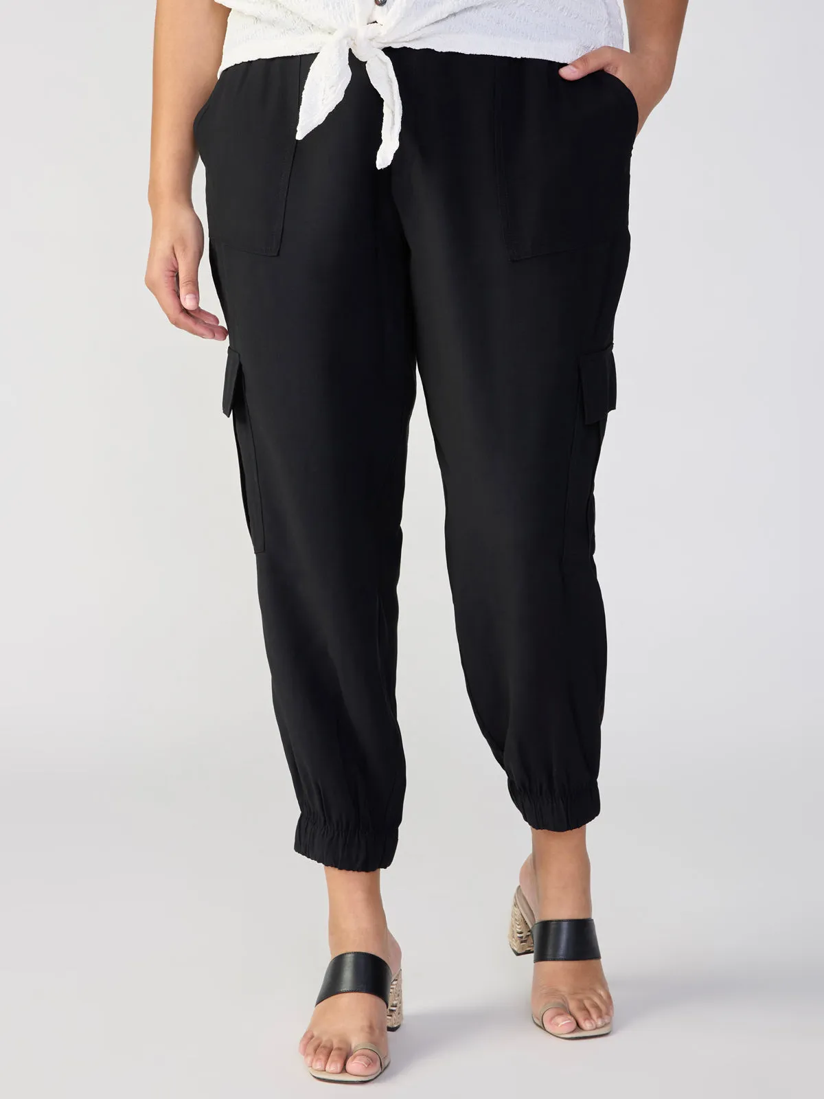 The Harmony Semi High Rise Pant Black Extended Sizing Soft Touch Material