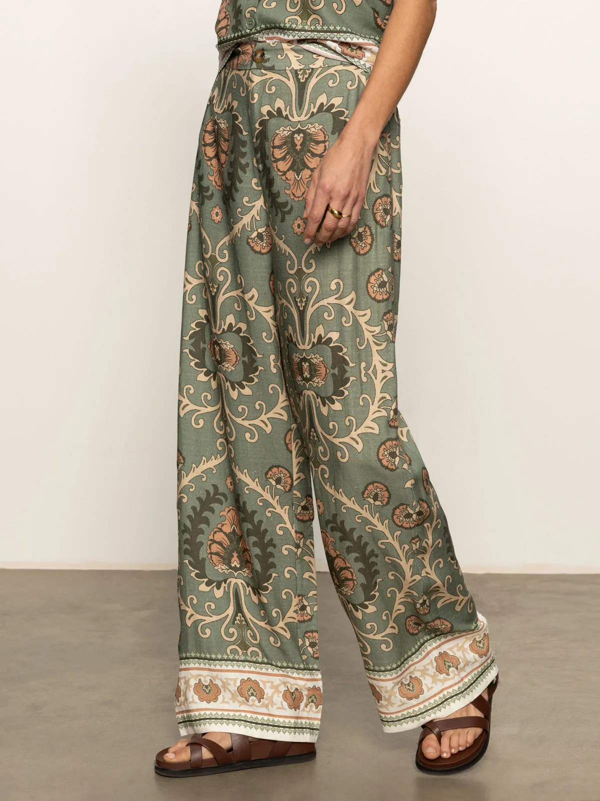 The Soft Semi High Rise Trouser Mezzo Sage MoistureControlLiner