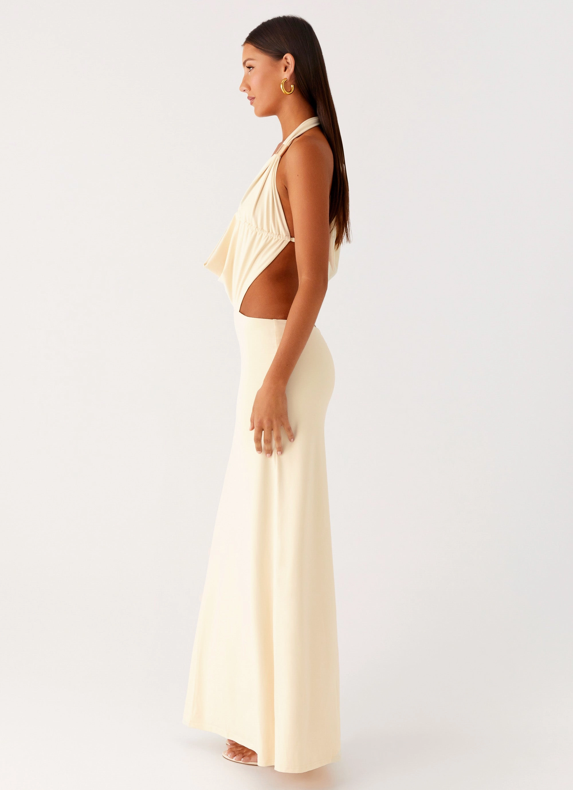 Torina Halter Maxi Dress - Lemon Cool Motion Pure Elegance