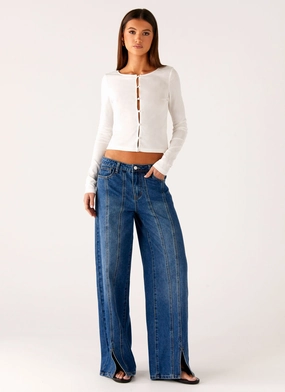 Grayson Straight Leg Jeans - Denim Blue On The Go Stretch Enhanced Mobility