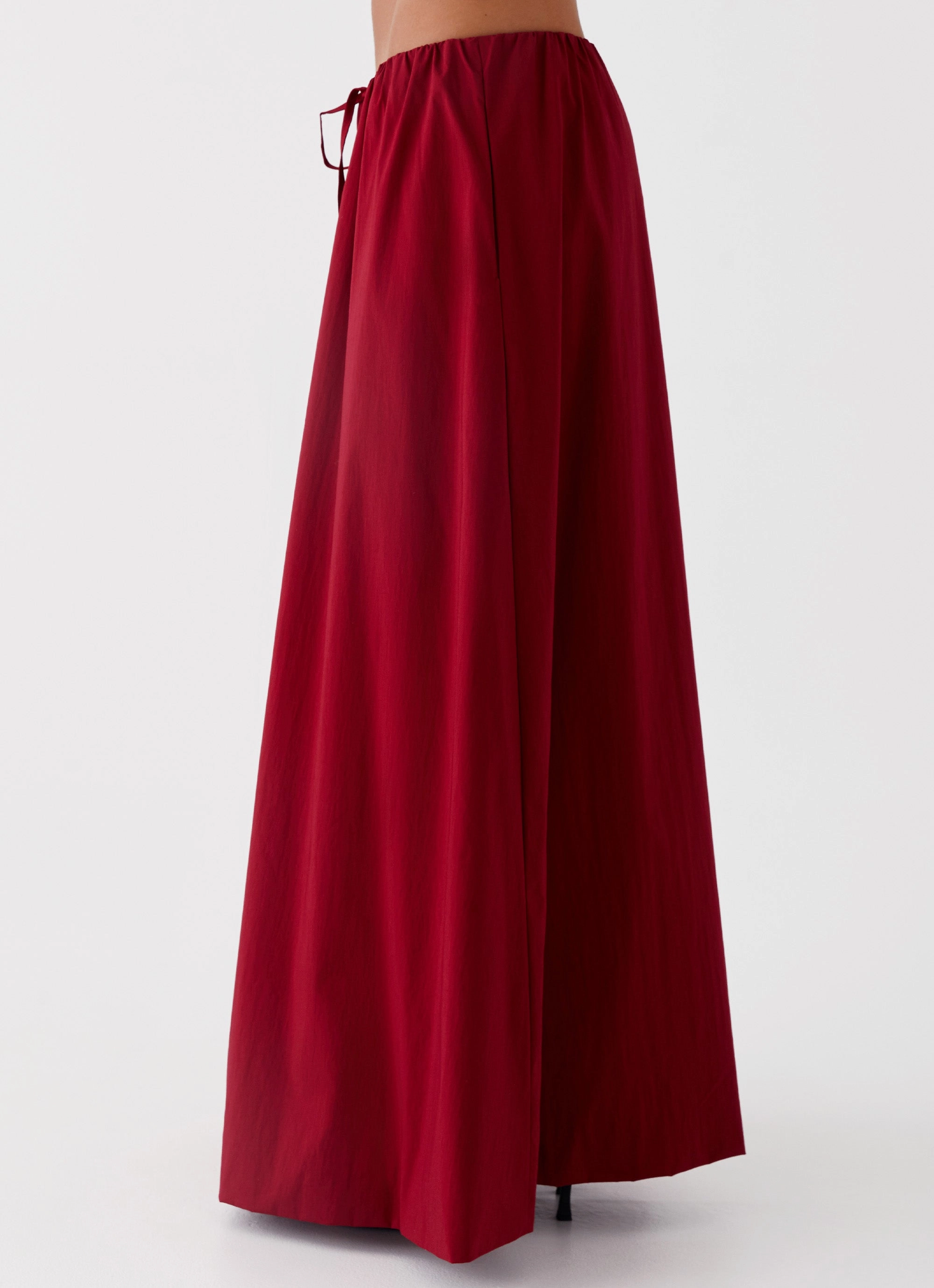 Cheryl Maxi Skirt - Cherry Red High Density Weave Maximalist look