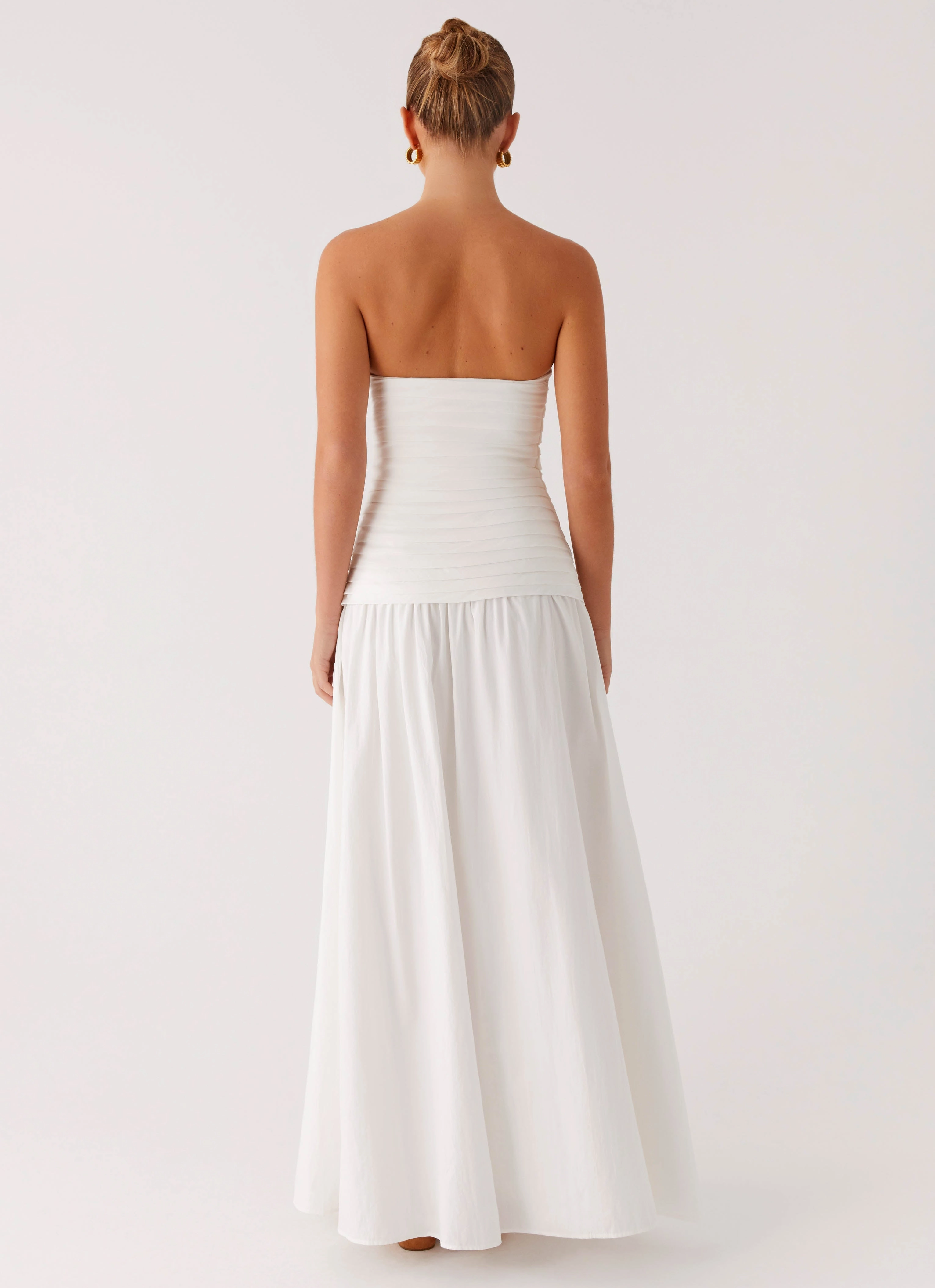 Tyrah Maxi Dress - White Natural Flow