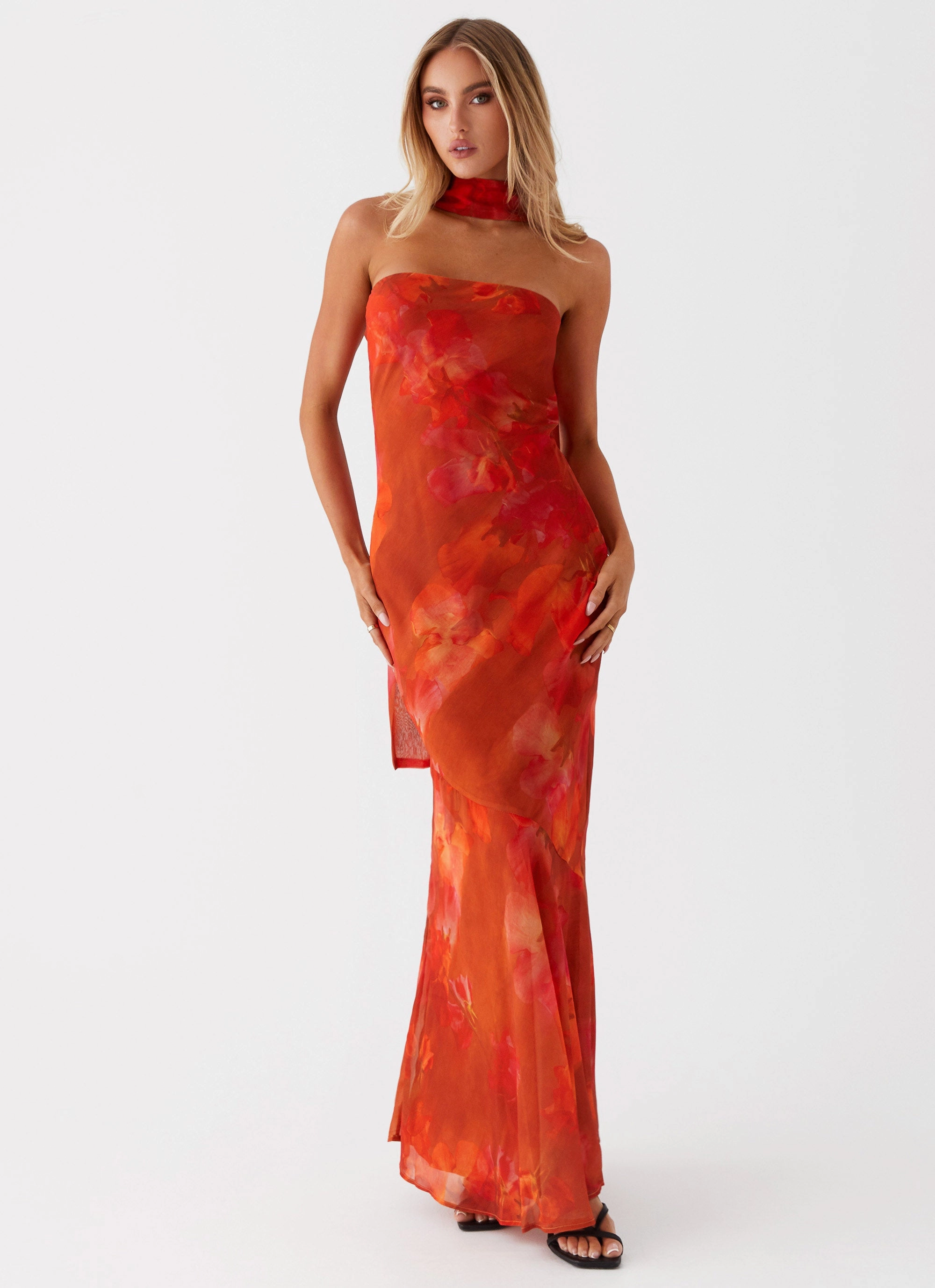 Bright Mood Under The Pagoda Maxi Dress - Amber