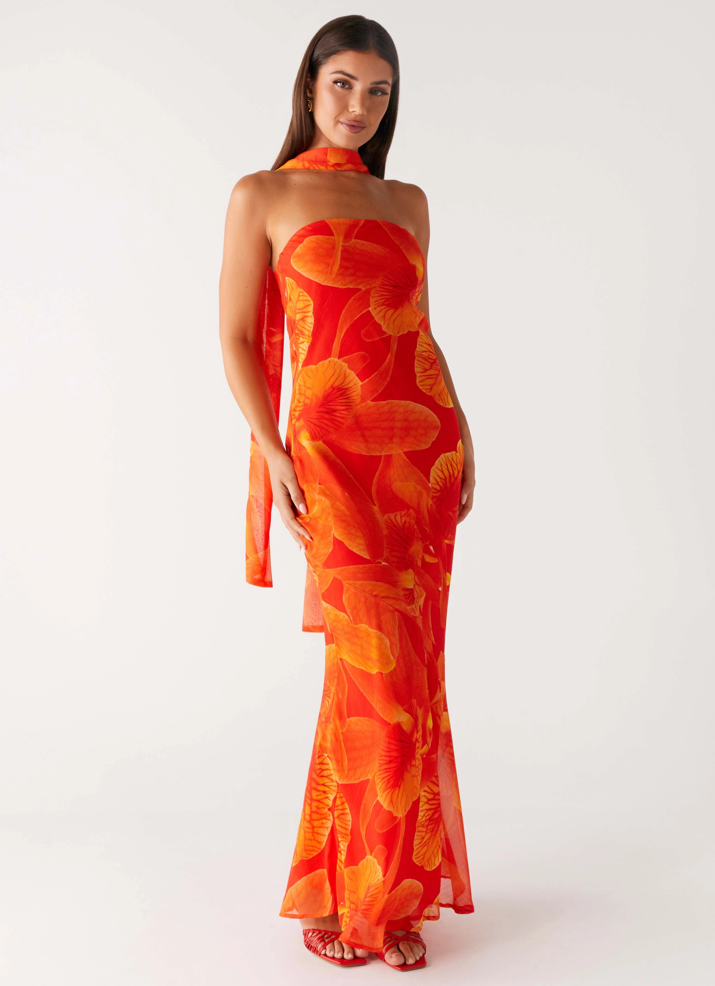 Sleek Vibe Under The Pagoda Maxi Dress - Orange Floral