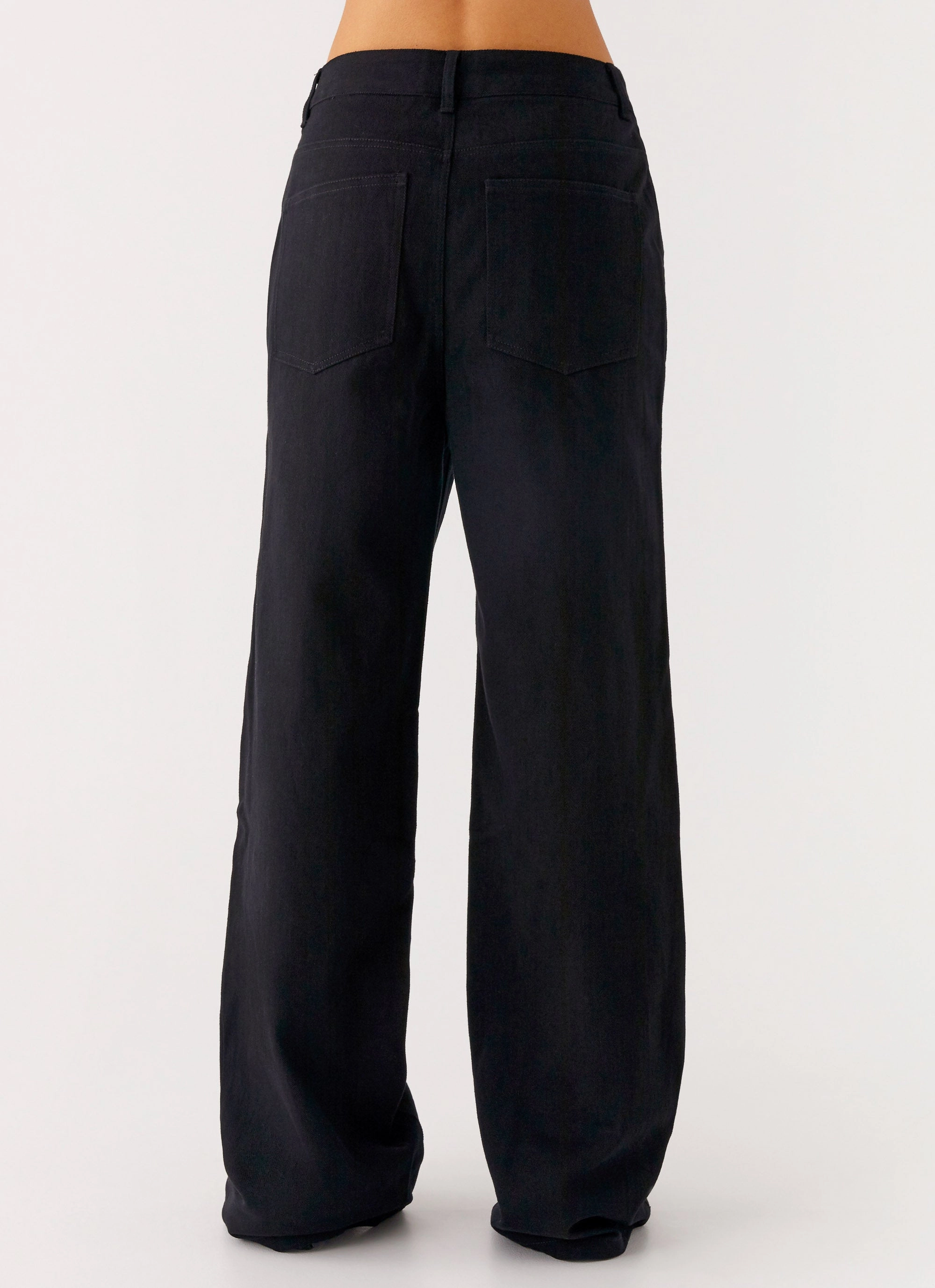 Back Again Straight Leg Denim Jeans - Black Festival Outfit Minimalist Style