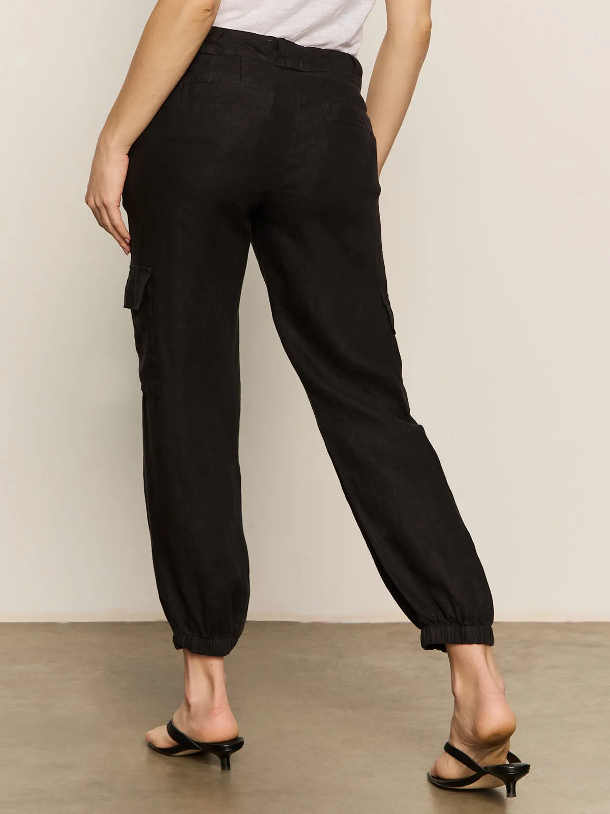 StretchMaterial Tapered Look Take Over Linen Jogger Standard Rise Pant Black