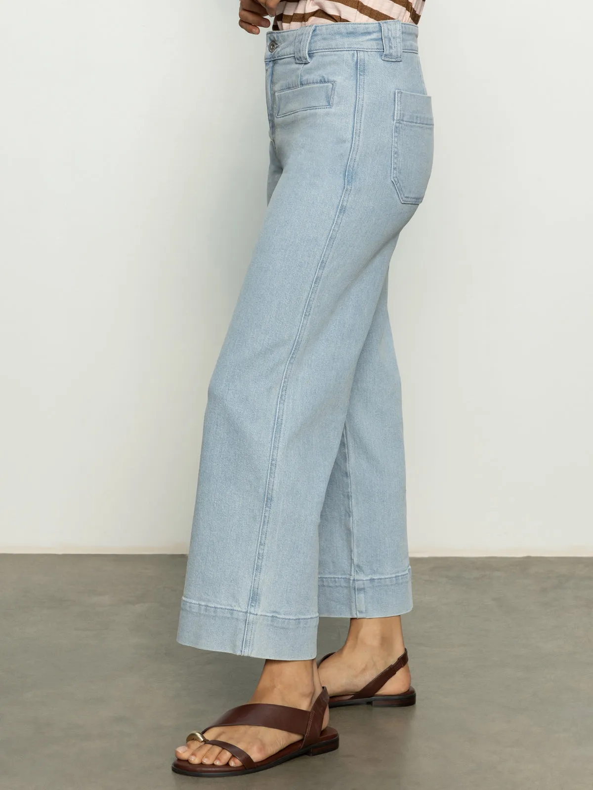 Voyage Standard High Rise Crop Jeans Winner's Circle SturdyBeltLoops Tapered Look