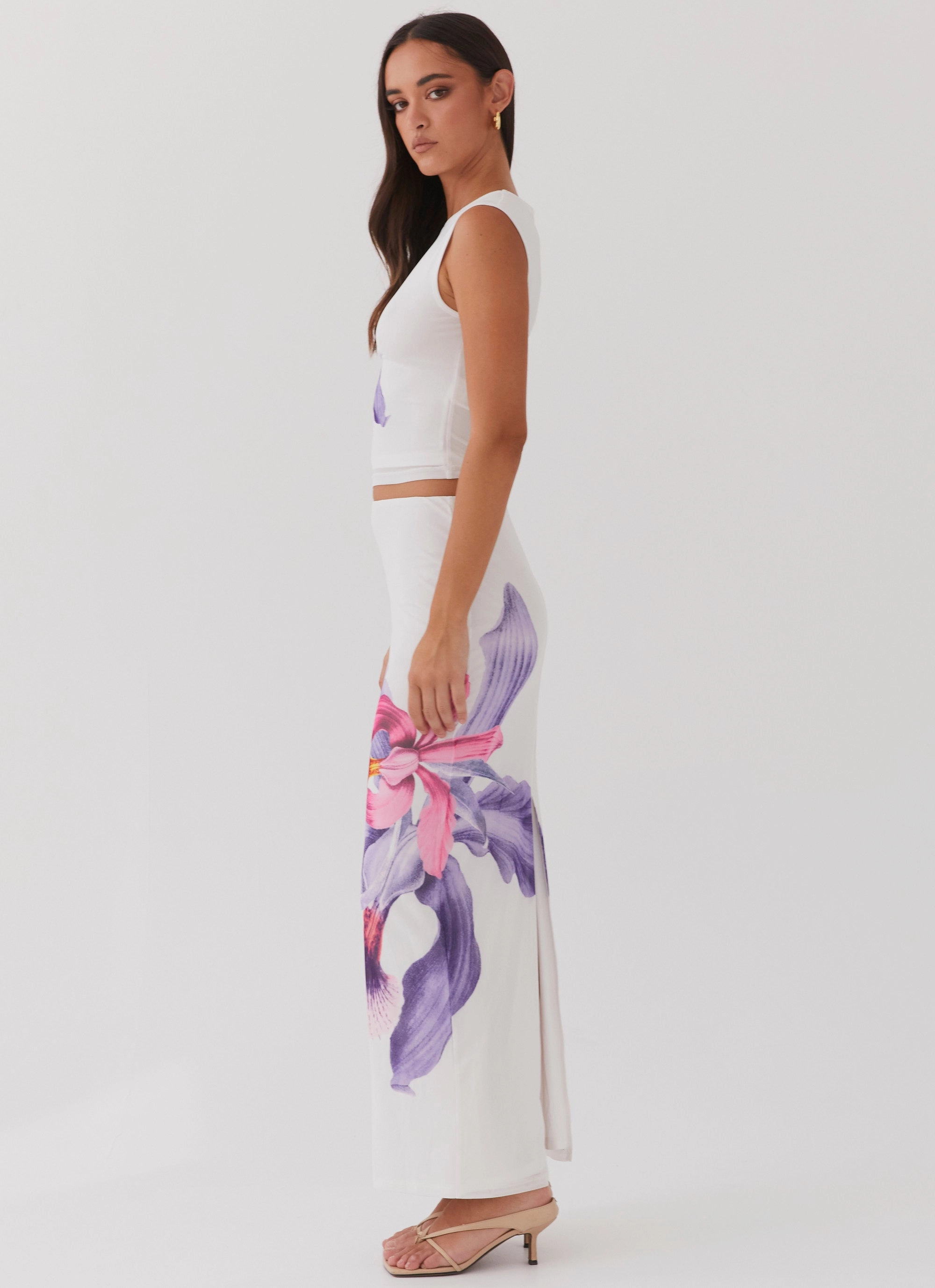 Waiting For Dawn Mesh Maxi Skirt - White Classic Choice Weekend Look