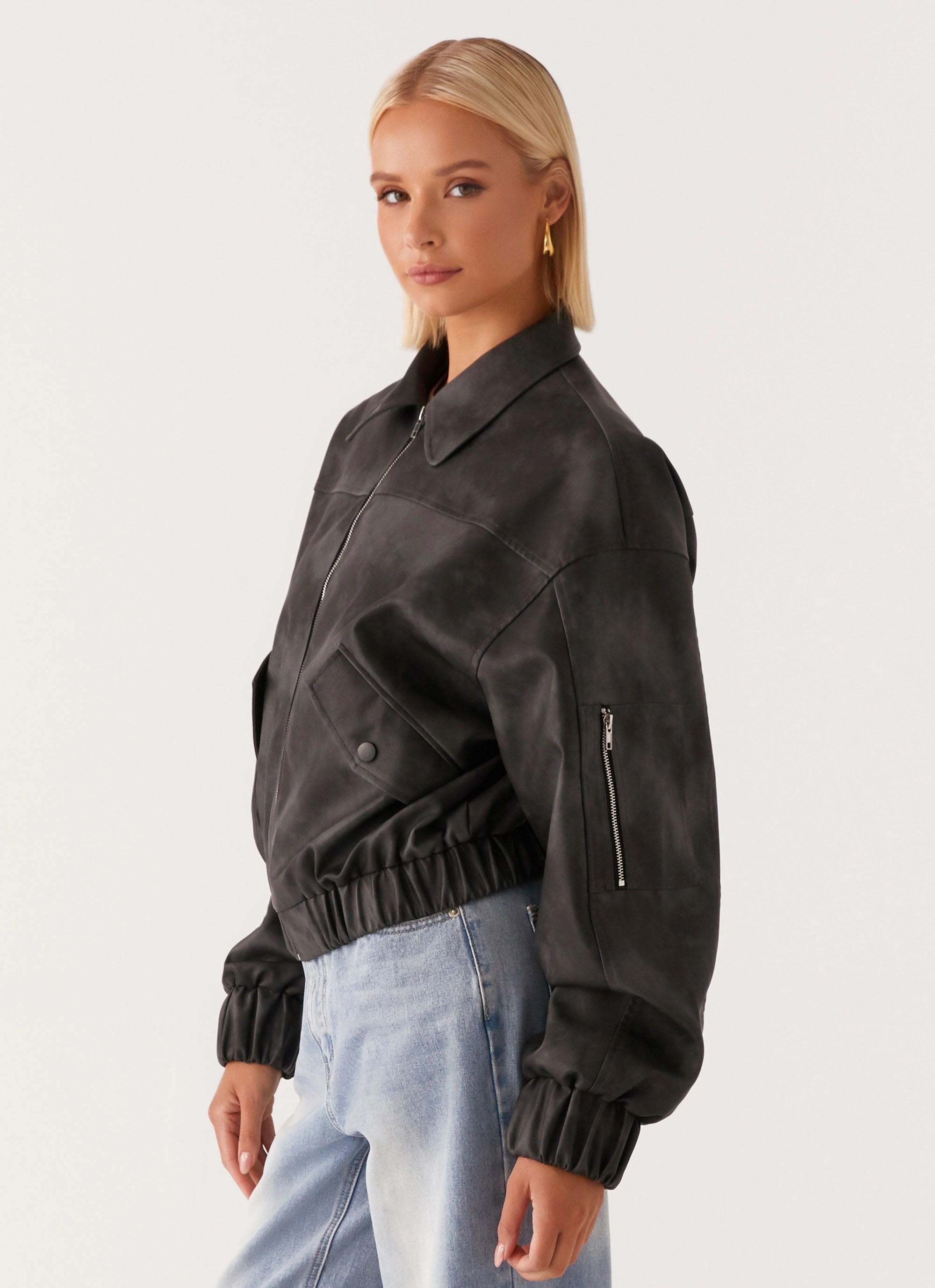 Washington Bomber Jacket - Black Protective Padding Determination