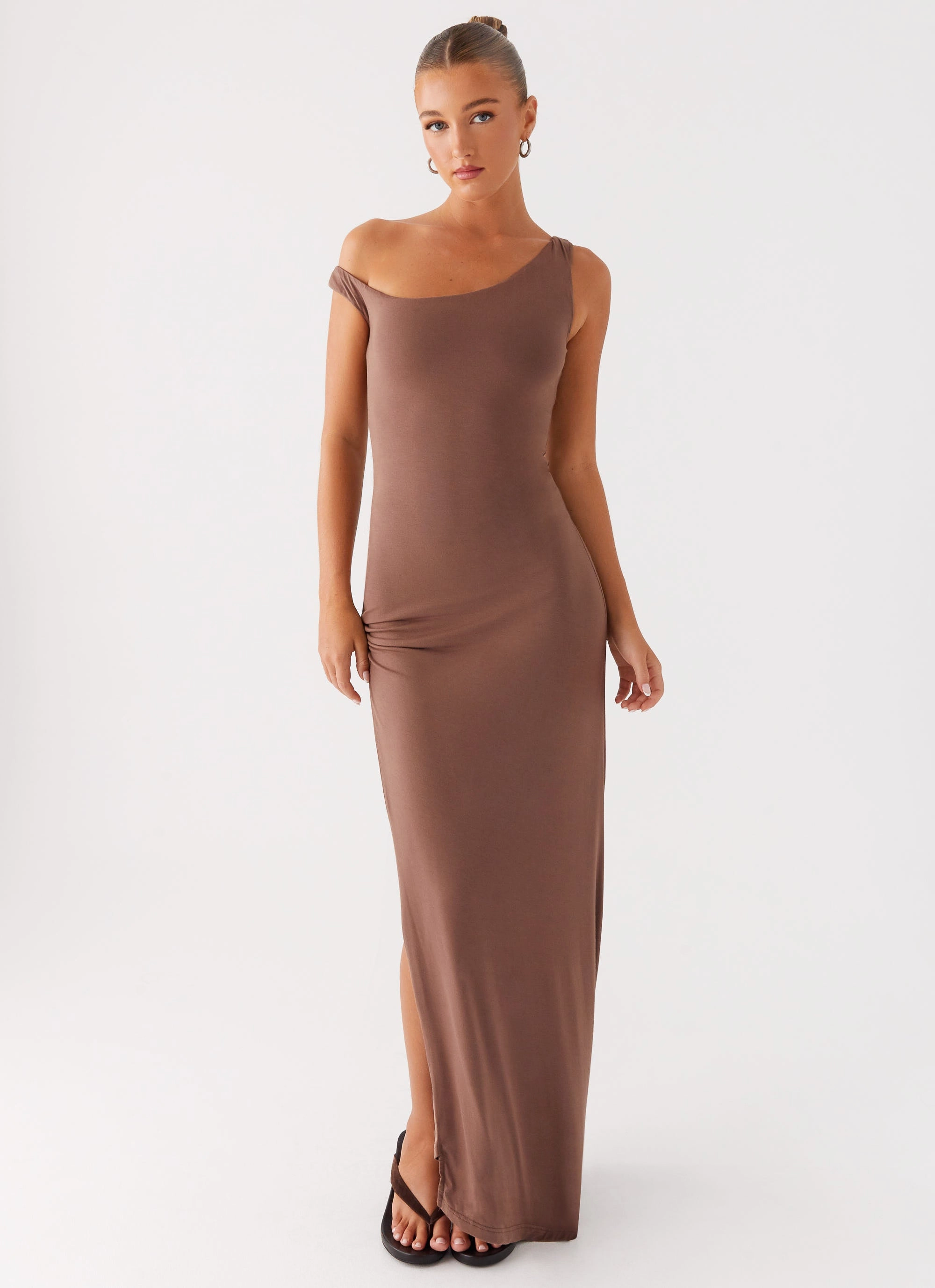 Dalla Maxi Dress - Dark Chocolate Contemporary Look Fluid Cut