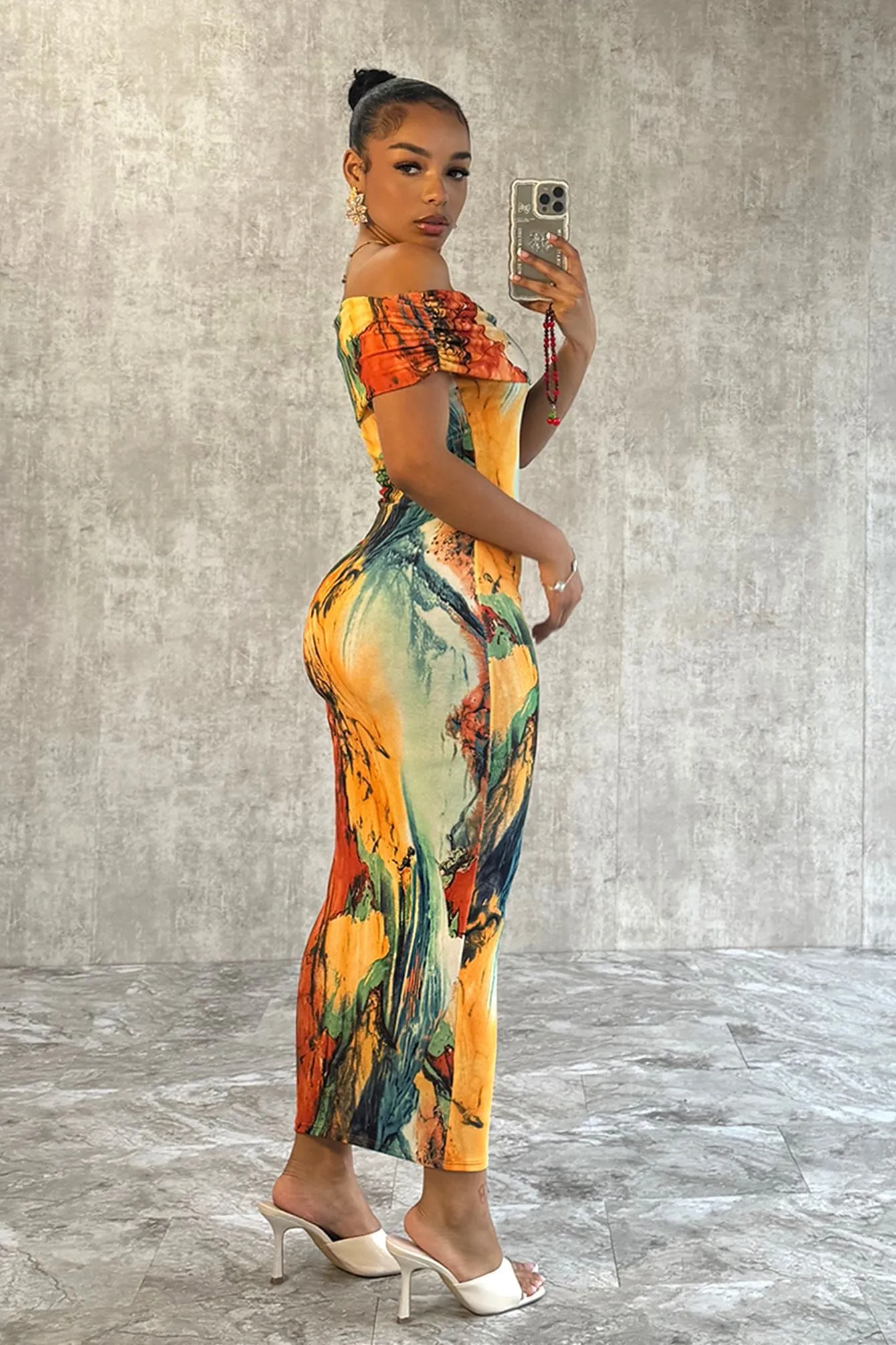 Smart Look Very Tropical Off Shoulder Sleeveless Dress