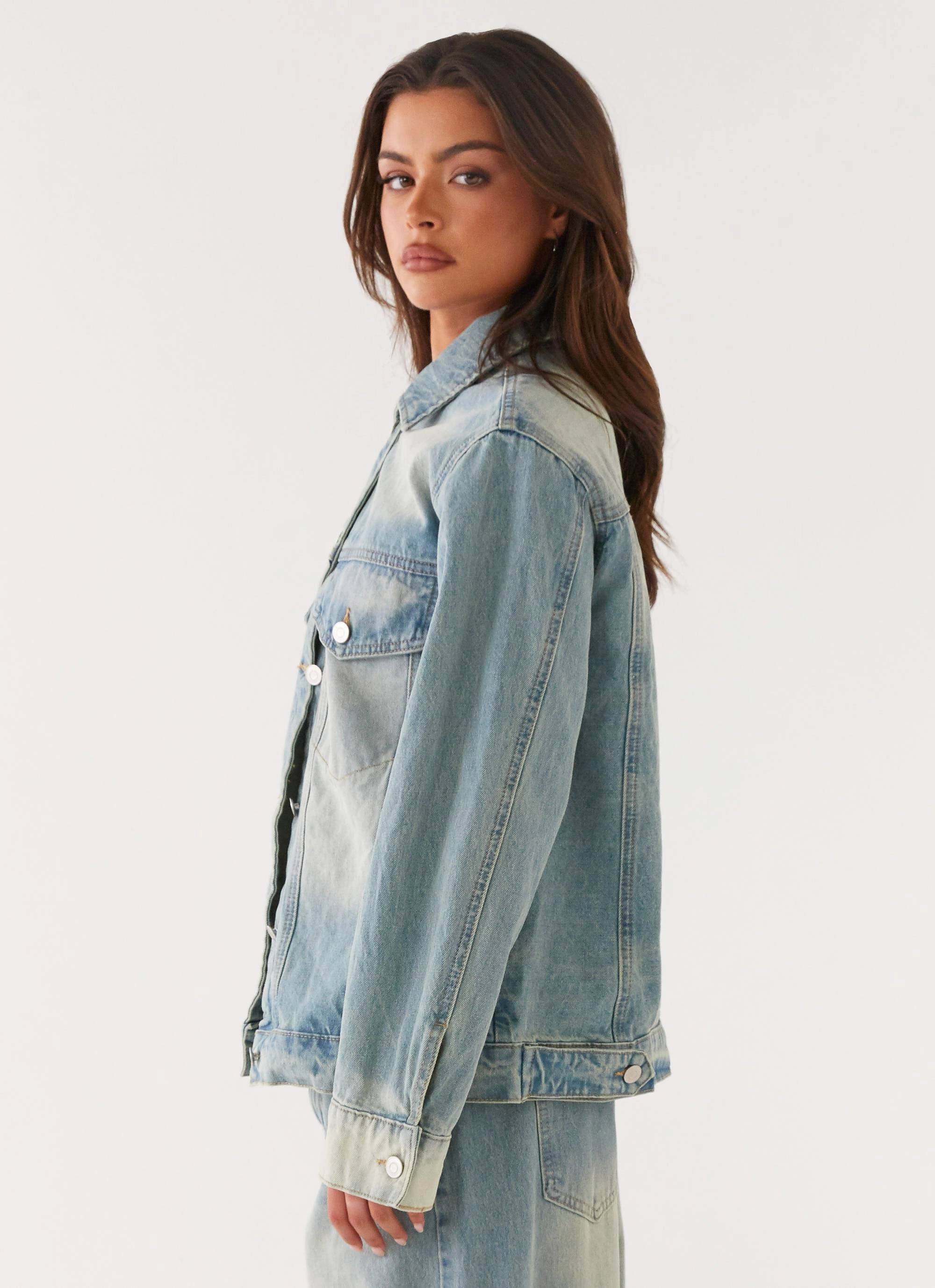 Maxwell Denim Jacket - Washed Blue Trail Style