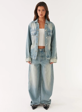 Launch Fitted Maxwell Denim Jacket - Washed Blue