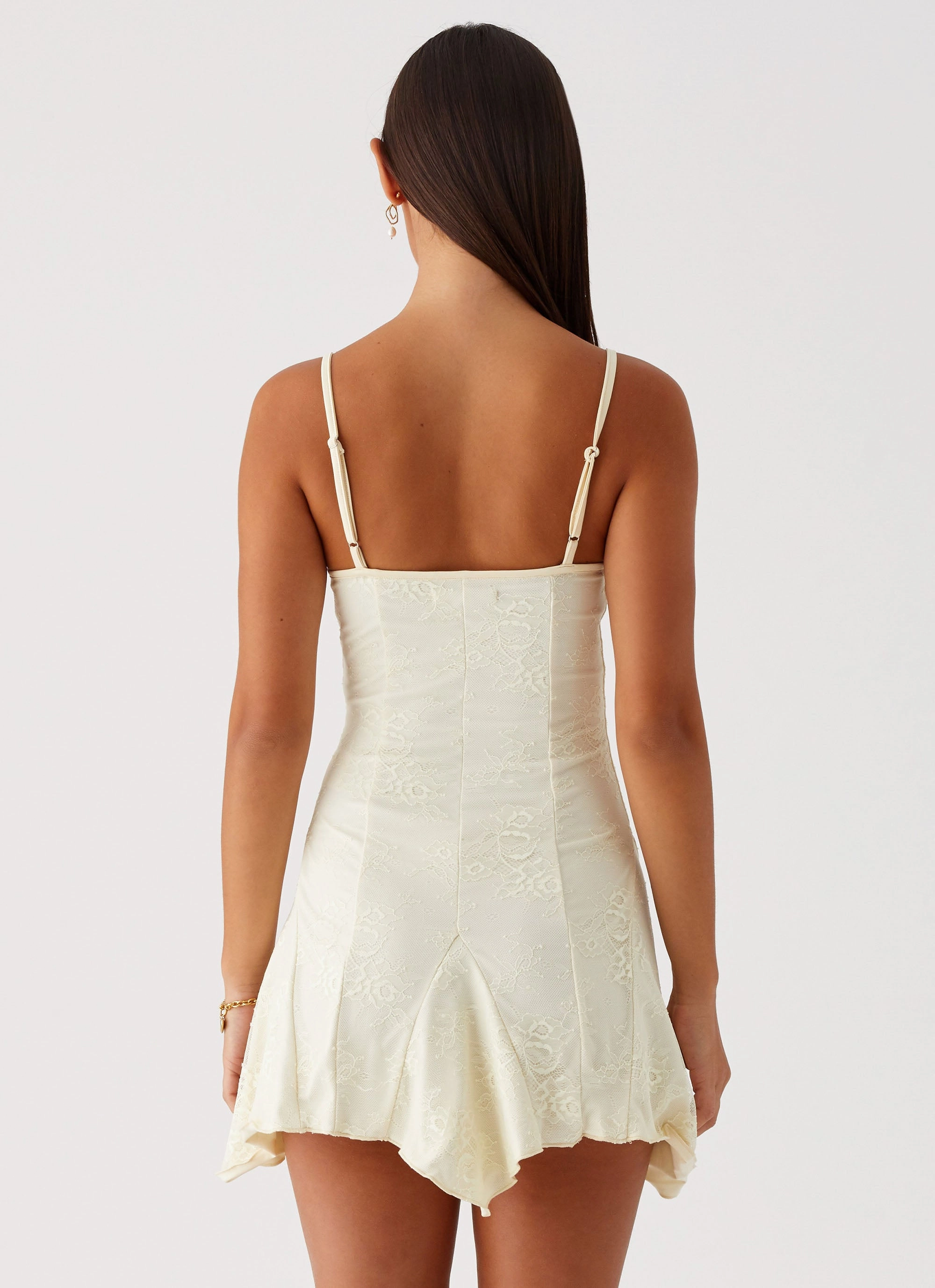 Surry Mini Dress - Yellow Lifestyle Look Clean Vibe