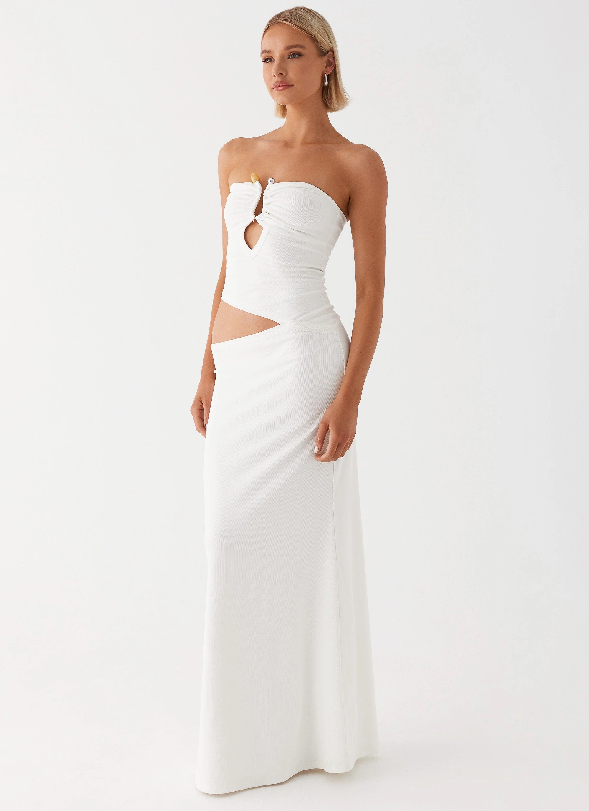 Eye Catching Wild Roses Maxi Dress - White
