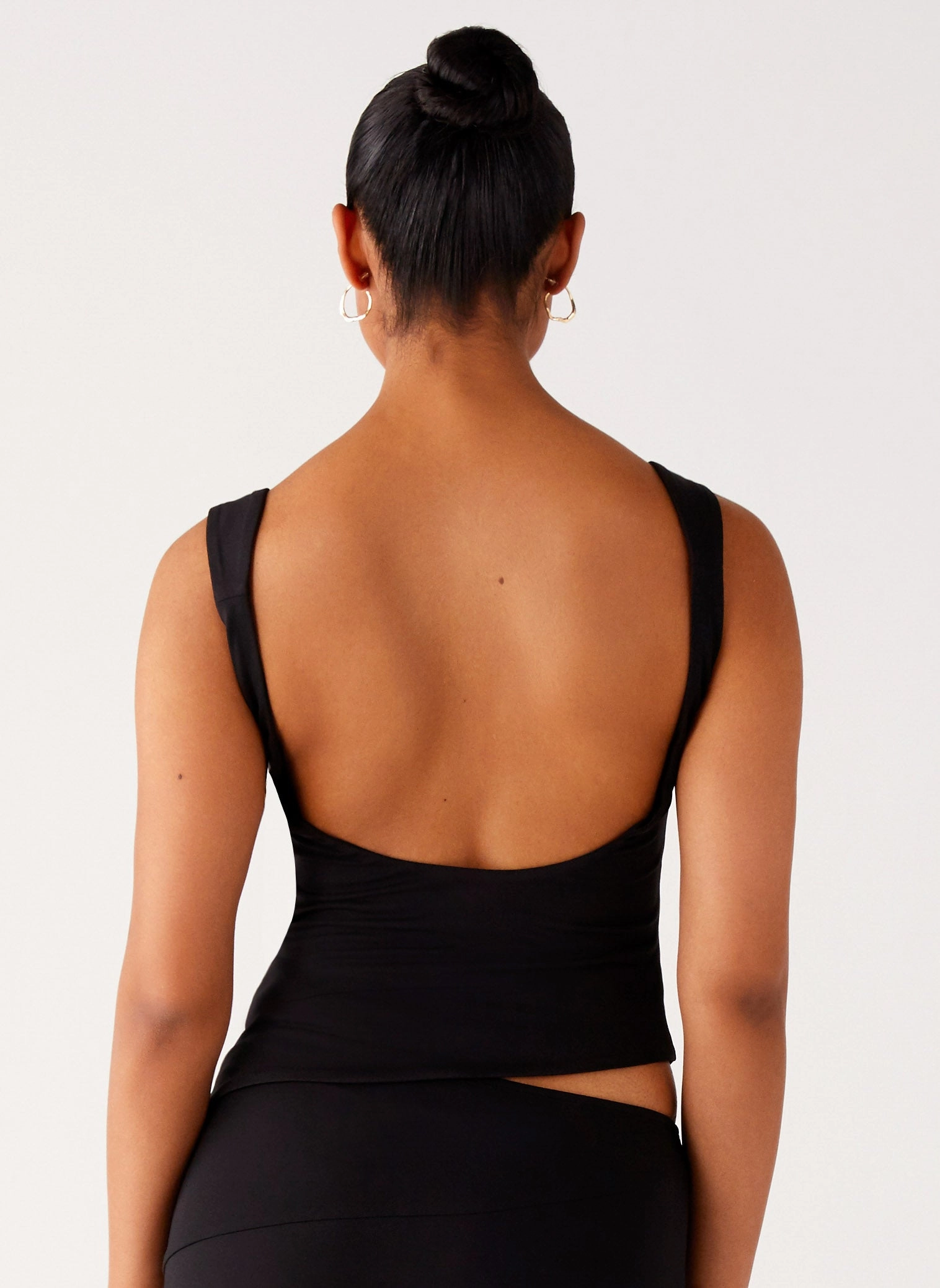 Easy to Wear Wonderlust Cowl Top - Black