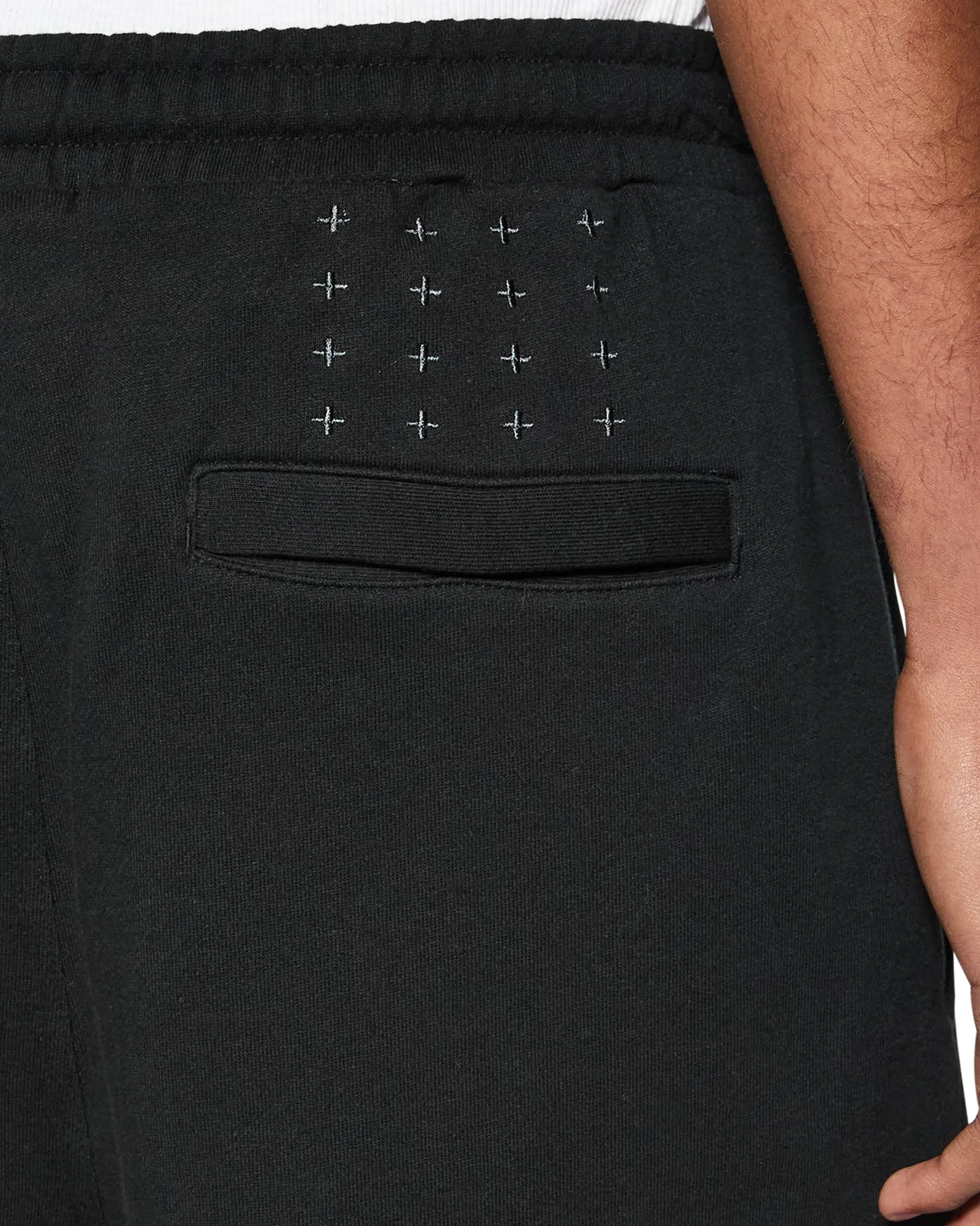 4 X 4 TRAK SHORT JET BLACK fade resistant color Hassle free maintenance