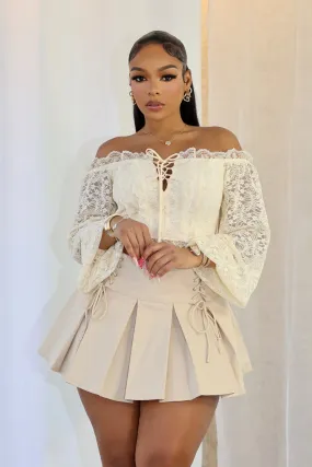 Yollie Off Shoulder Lace Crop Top Durable Blend